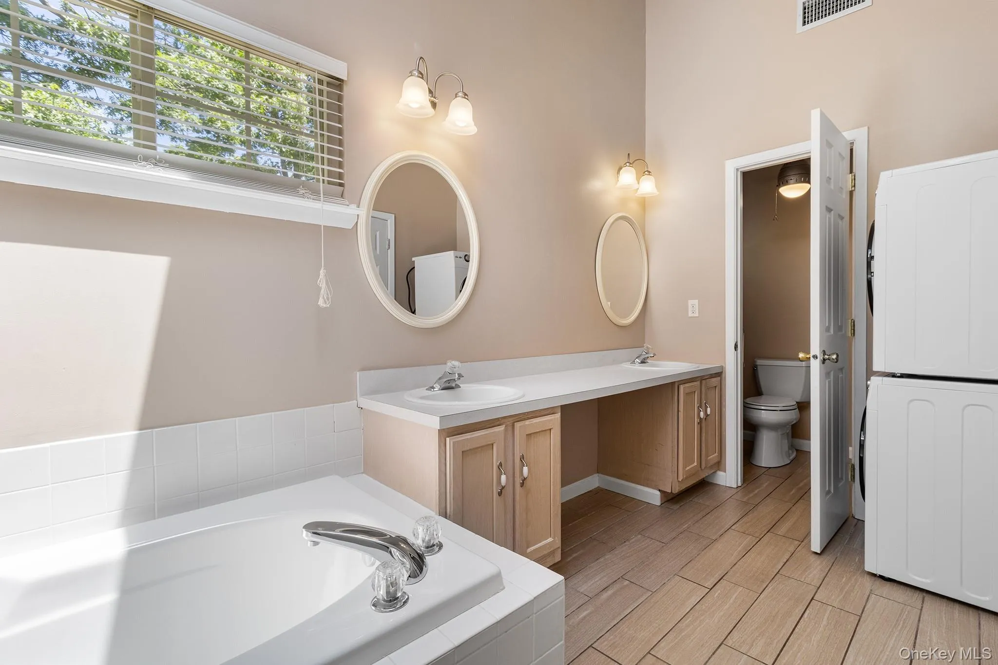 166 Richmond Avenue, Brookhaven, NY, 3 Bedrooms Bedrooms, 7 Rooms Rooms,2 BathroomsBathrooms,Residential,For Rent,Richmond,0,1011975 166 Richmond Avenue, Brookhaven, NY, 3 Bedrooms Bedrooms, 7 Rooms Rooms,2 BathroomsBathrooms,Residential,For Rent,Richmond,0,1011975