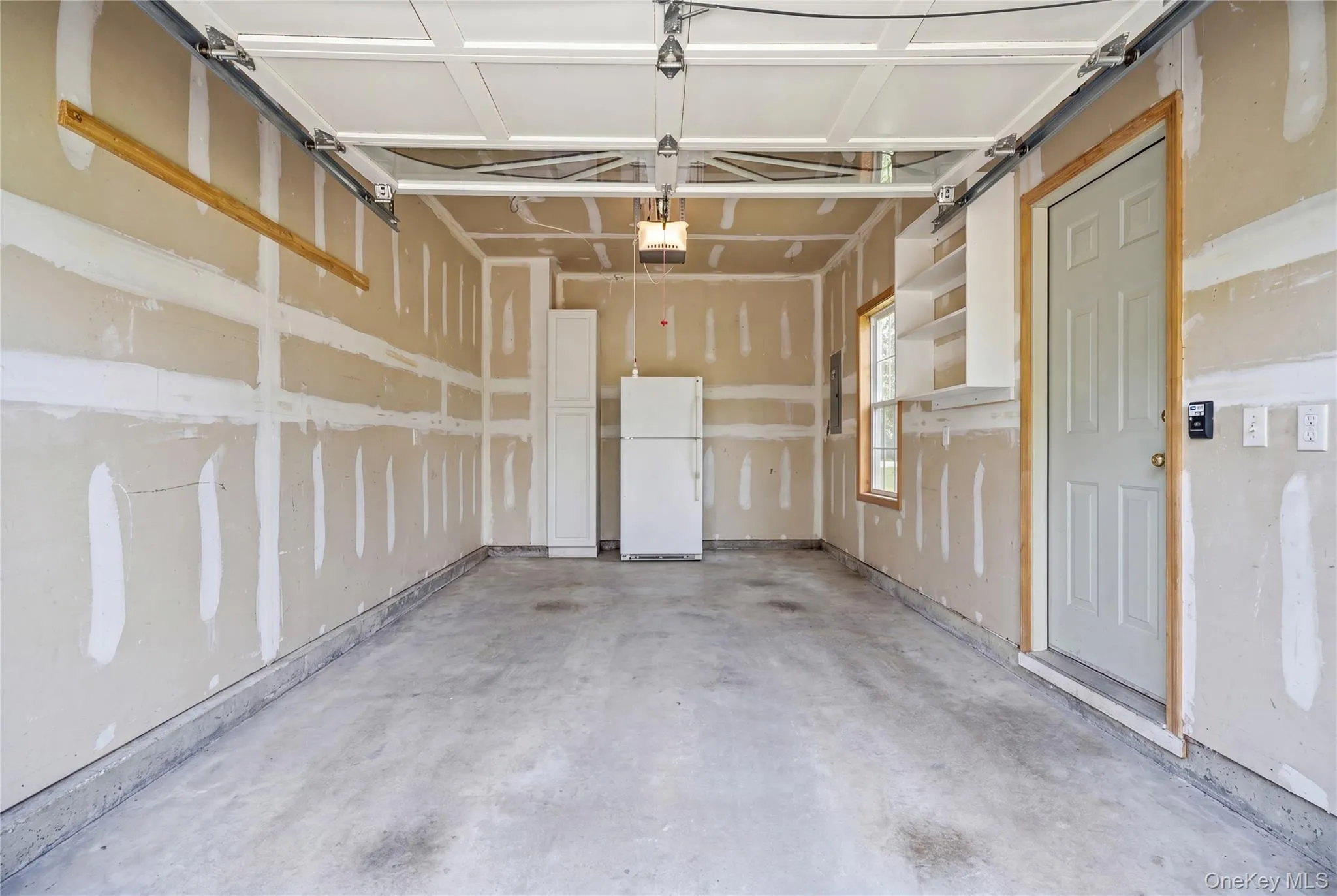 132 Willow Wood Drive, Islip, NY, 2 Bedrooms Bedrooms, 6 Rooms Rooms,2 BathroomsBathrooms,Residential,For Rent,Willow Wood,0,1011977 132 Willow Wood Drive, Islip, NY, 2 Bedrooms Bedrooms, 6 Rooms Rooms,2 BathroomsBathrooms,Residential,For Rent,Willow Wood,0,1011977
