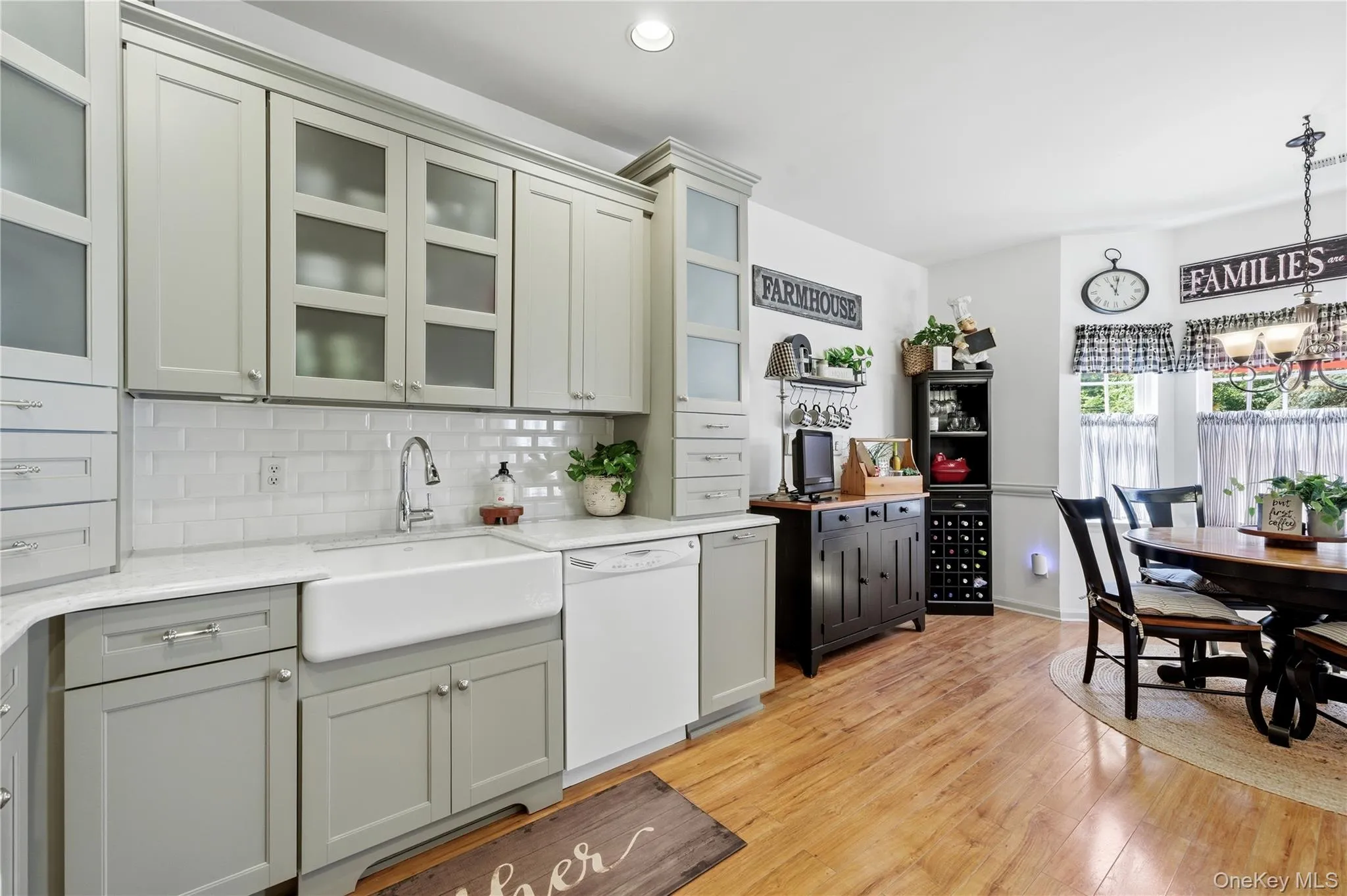 132 Willow Wood Drive, Islip, NY, 2 Bedrooms Bedrooms, 6 Rooms Rooms,2 BathroomsBathrooms,Residential,For Rent,Willow Wood,0,1011977 132 Willow Wood Drive, Islip, NY, 2 Bedrooms Bedrooms, 6 Rooms Rooms,2 BathroomsBathrooms,Residential,For Rent,Willow Wood,0,1011977