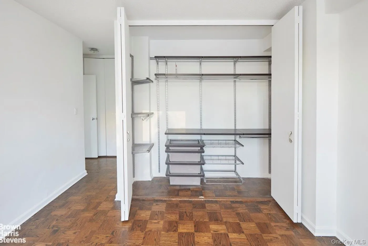 2400 Johnson Avenue, New York, NY, 2 Bedrooms Bedrooms, 4 Rooms Rooms,2 BathroomsBathrooms,Residential,For Rent,Johnson,0,1011979 2400 Johnson Avenue, New York, NY, 2 Bedrooms Bedrooms, 4 Rooms Rooms,2 BathroomsBathrooms,Residential,For Rent,Johnson,0,1011979