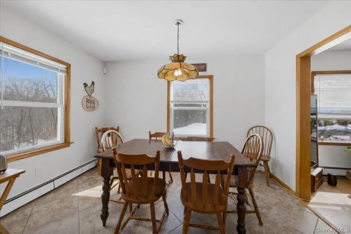 16 Primrose Street, Somers, NY, 4 Bedrooms Bedrooms, 10 Rooms Rooms,3 BathroomsBathrooms,Residential,For Rent,Primrose,0,1011982 16 Primrose Street, Somers, NY, 4 Bedrooms Bedrooms, 10 Rooms Rooms,3 BathroomsBathrooms,Residential,For Rent,Primrose,0,1011982