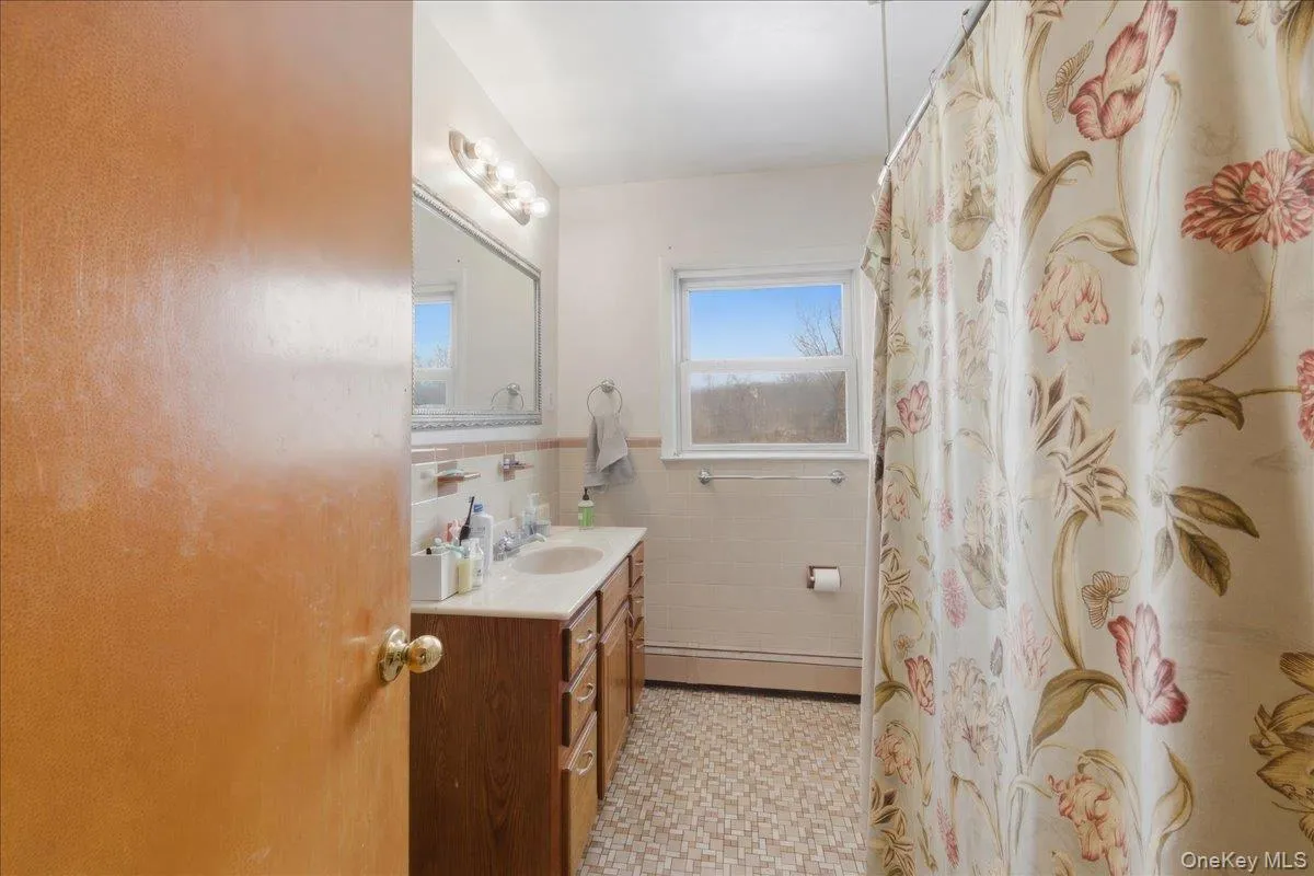 16 Primrose Street, Somers, NY, 4 Bedrooms Bedrooms, 10 Rooms Rooms,3 BathroomsBathrooms,Residential,For Rent,Primrose,0,1011982 16 Primrose Street, Somers, NY, 4 Bedrooms Bedrooms, 10 Rooms Rooms,3 BathroomsBathrooms,Residential,For Rent,Primrose,0,1011982