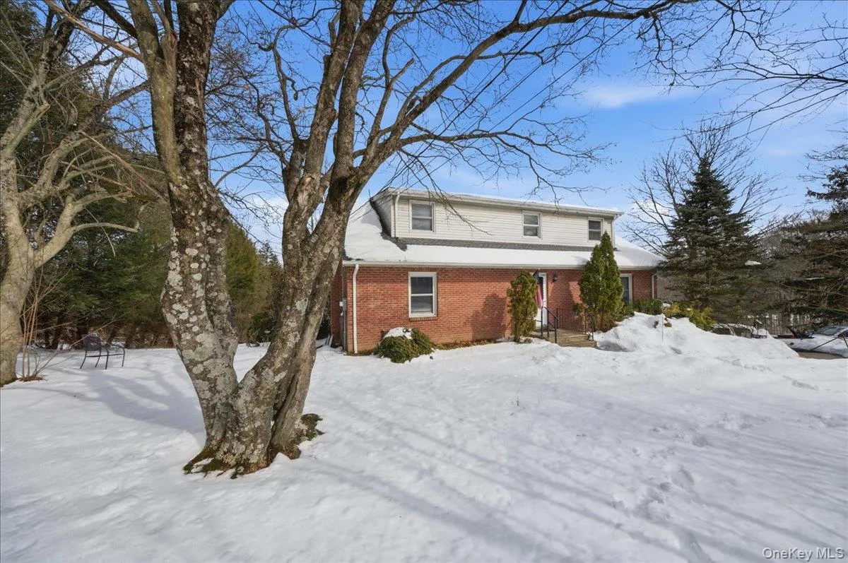 16 Primrose Street, Somers, NY, 4 Bedrooms Bedrooms, 10 Rooms Rooms,3 BathroomsBathrooms,Residential,For Rent,Primrose,0,1011982 16 Primrose Street, Somers, NY, 4 Bedrooms Bedrooms, 10 Rooms Rooms,3 BathroomsBathrooms,Residential,For Rent,Primrose,0,1011982