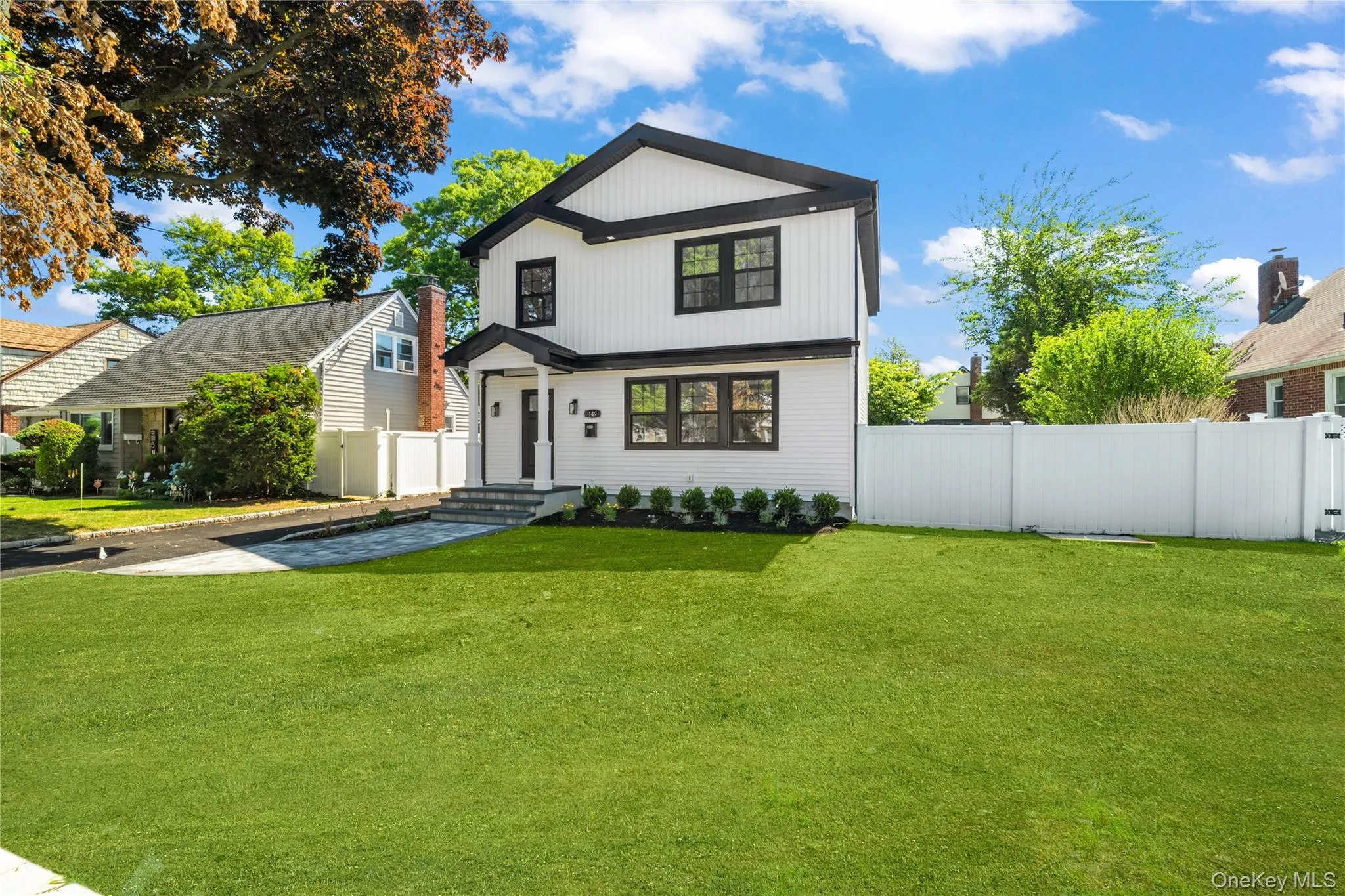 149 Fendale Street, Hempstead, NY, 4 Bedrooms Bedrooms, 8 Rooms Rooms,2 BathroomsBathrooms,Residential,For Rent,Fendale,0,1011984 149 Fendale Street, Hempstead, NY, 4 Bedrooms Bedrooms, 8 Rooms Rooms,2 BathroomsBathrooms,Residential,For Rent,Fendale,0,1011984