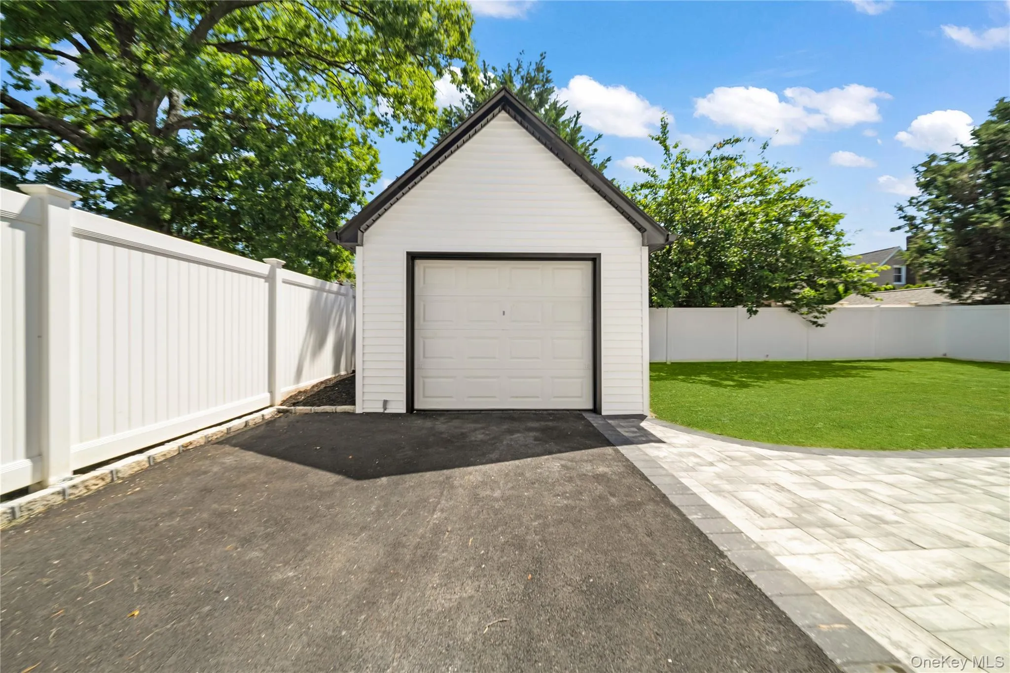 149 Fendale Street, Hempstead, NY, 4 Bedrooms Bedrooms, 8 Rooms Rooms,2 BathroomsBathrooms,Residential,For Rent,Fendale,0,1011984 149 Fendale Street, Hempstead, NY, 4 Bedrooms Bedrooms, 8 Rooms Rooms,2 BathroomsBathrooms,Residential,For Rent,Fendale,0,1011984