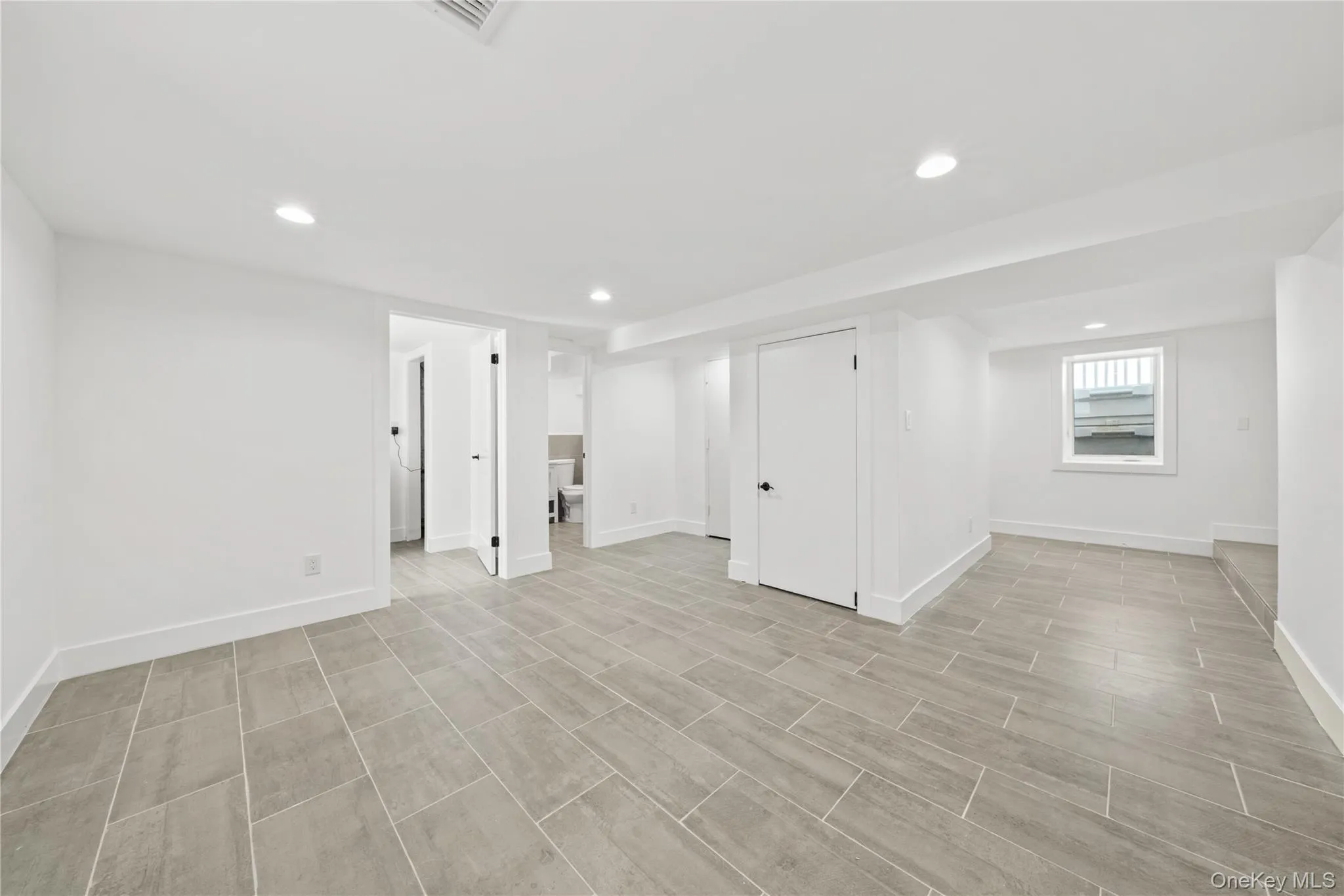 149 Fendale Street, Hempstead, NY, 4 Bedrooms Bedrooms, 8 Rooms Rooms,2 BathroomsBathrooms,Residential,For Rent,Fendale,0,1011984 149 Fendale Street, Hempstead, NY, 4 Bedrooms Bedrooms, 8 Rooms Rooms,2 BathroomsBathrooms,Residential,For Rent,Fendale,0,1011984