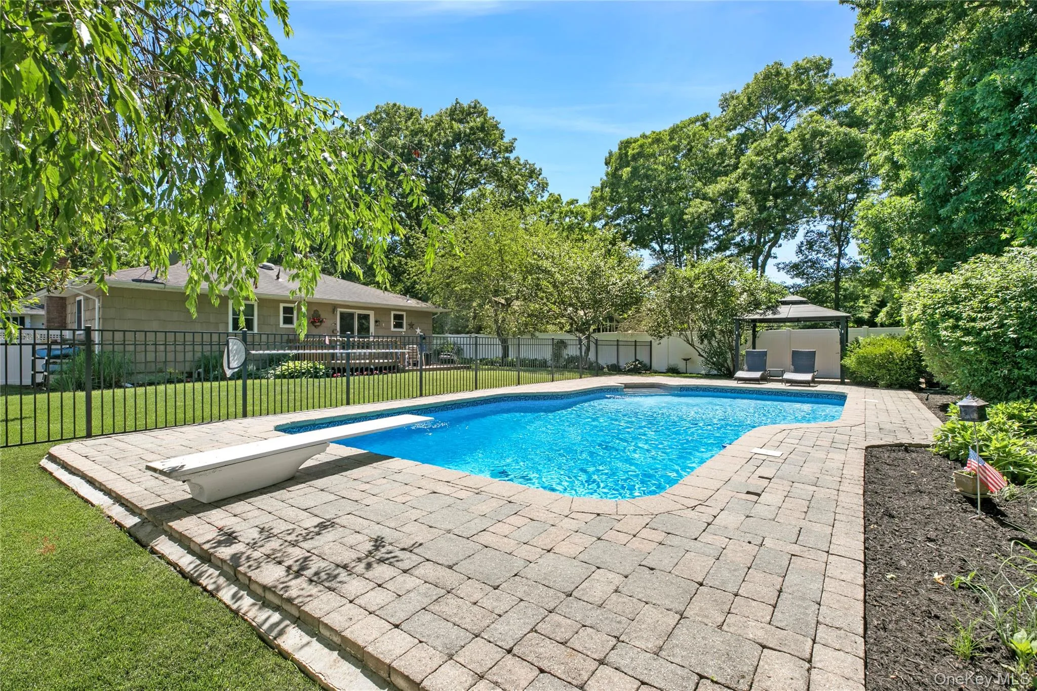 47 Forrestall Drive, Brookhaven, NY, 3 Bedrooms Bedrooms, 7 Rooms Rooms,1 BathroomBathrooms,Residential,For Rent,Forrestall,0,1011988 47 Forrestall Drive, Brookhaven, NY, 3 Bedrooms Bedrooms, 7 Rooms Rooms,1 BathroomBathrooms,Residential,For Rent,Forrestall,0,1011988