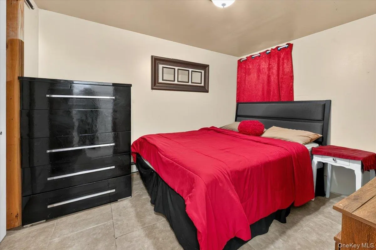 9513 85th Street, New York, NY, 4 Bedrooms Bedrooms, 8 Rooms Rooms,3 BathroomsBathrooms,Residential,For Rent,85th,0,KEY1011992 9513 85th Street, New York, NY, 4 Bedrooms Bedrooms, 8 Rooms Rooms,3 BathroomsBathrooms,Residential,For Rent,85th,0,KEY1011992
