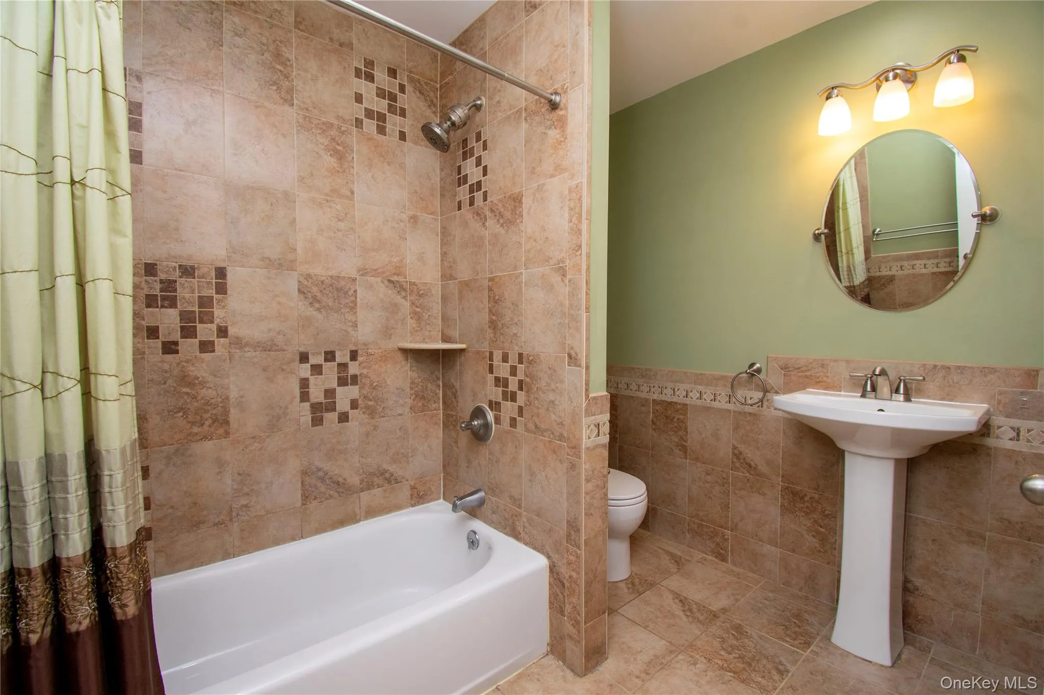 154 Spring Valley Street, Beacon, NY, 2 Bedrooms Bedrooms, 4 Rooms Rooms,1 BathroomBathrooms,Residential Lease,For Rent,Spring Valley,0,1011994 154 Spring Valley Street, Beacon, NY, 2 Bedrooms Bedrooms, 4 Rooms Rooms,1 BathroomBathrooms,Residential Lease,For Rent,Spring Valley,0,1011994