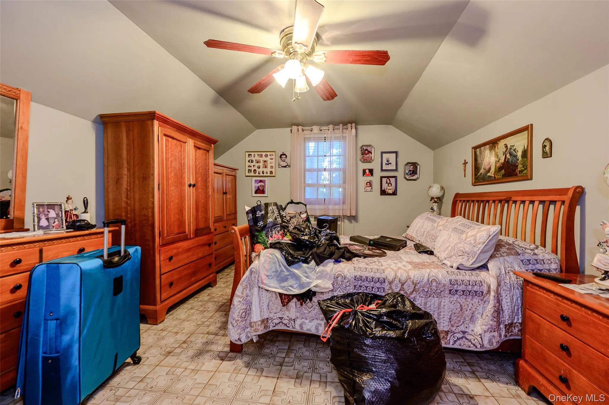 84 Ridgewood Avenue, Yonkers, NY, 3 Bedrooms Bedrooms, 6 Rooms Rooms,1 BathroomBathrooms,Residential,For Rent,Ridgewood,0,1011995 84 Ridgewood Avenue, Yonkers, NY, 3 Bedrooms Bedrooms, 6 Rooms Rooms,1 BathroomBathrooms,Residential,For Rent,Ridgewood,0,1011995