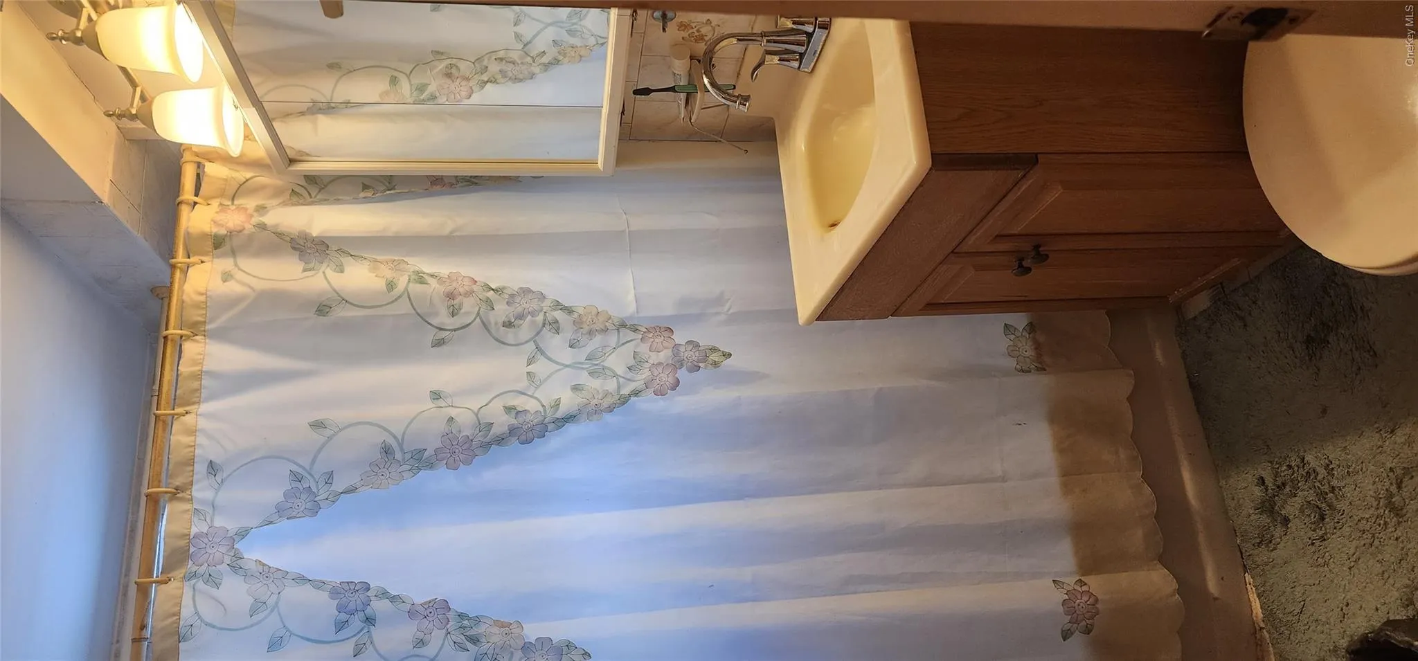 84-16 Elmhurst Avenue, New York, NY, 1 Bedroom Bedrooms, 4 Rooms Rooms,1 BathroomBathrooms,Residential,For Rent,Elmhurst Avenue,0,1011996 84-16 Elmhurst Avenue, New York, NY, 1 Bedroom Bedrooms, 4 Rooms Rooms,1 BathroomBathrooms,Residential,For Rent,Elmhurst Avenue,0,1011996