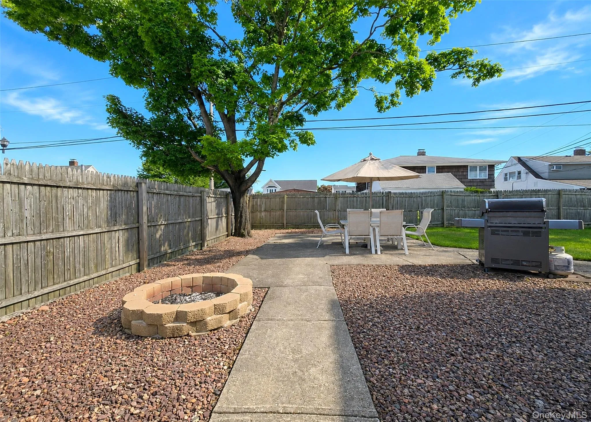 46 Marksman Lane, Hempstead, NY, 6 Bedrooms Bedrooms, 14 Rooms Rooms,2 BathroomsBathrooms,Residential,For Rent,Marksman,0,1011997 46 Marksman Lane, Hempstead, NY, 6 Bedrooms Bedrooms, 14 Rooms Rooms,2 BathroomsBathrooms,Residential,For Rent,Marksman,0,1011997