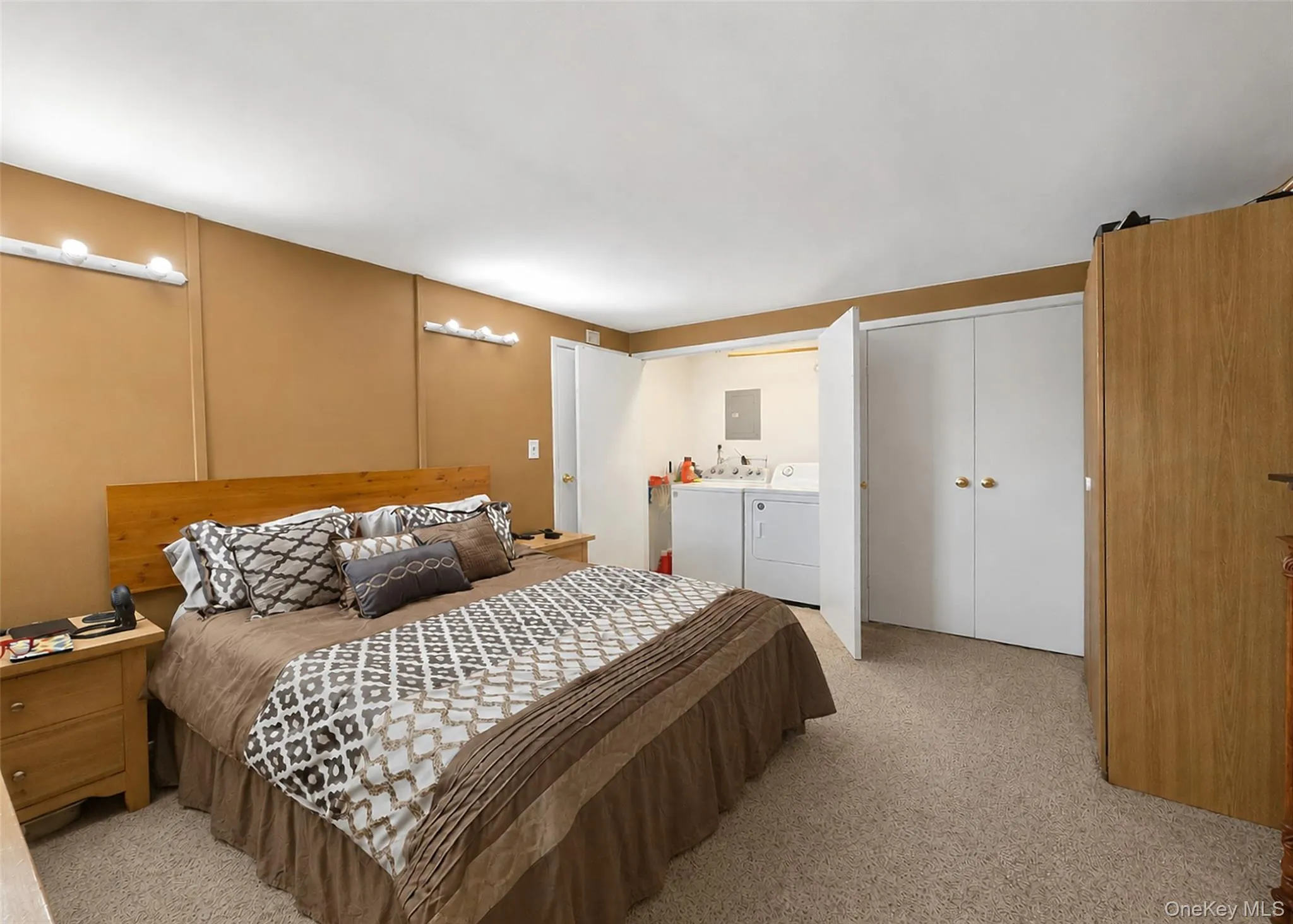 46 Marksman Lane, Hempstead, NY, 6 Bedrooms Bedrooms, 14 Rooms Rooms,2 BathroomsBathrooms,Residential,For Rent,Marksman,0,1011997 46 Marksman Lane, Hempstead, NY, 6 Bedrooms Bedrooms, 14 Rooms Rooms,2 BathroomsBathrooms,Residential,For Rent,Marksman,0,1011997