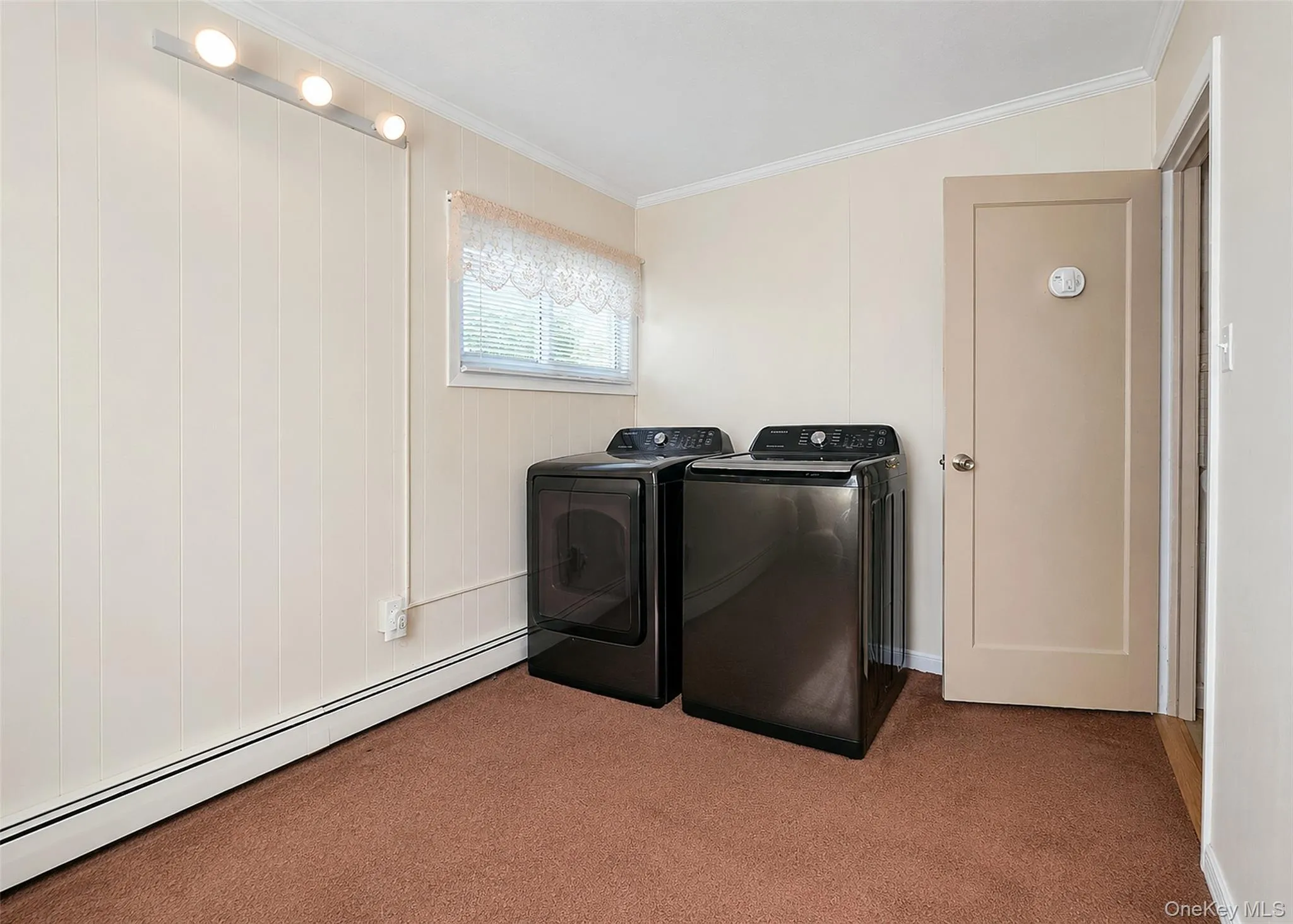 46 Marksman Lane, Hempstead, NY, 6 Bedrooms Bedrooms, 14 Rooms Rooms,2 BathroomsBathrooms,Residential,For Rent,Marksman,0,1011997 46 Marksman Lane, Hempstead, NY, 6 Bedrooms Bedrooms, 14 Rooms Rooms,2 BathroomsBathrooms,Residential,For Rent,Marksman,0,1011997