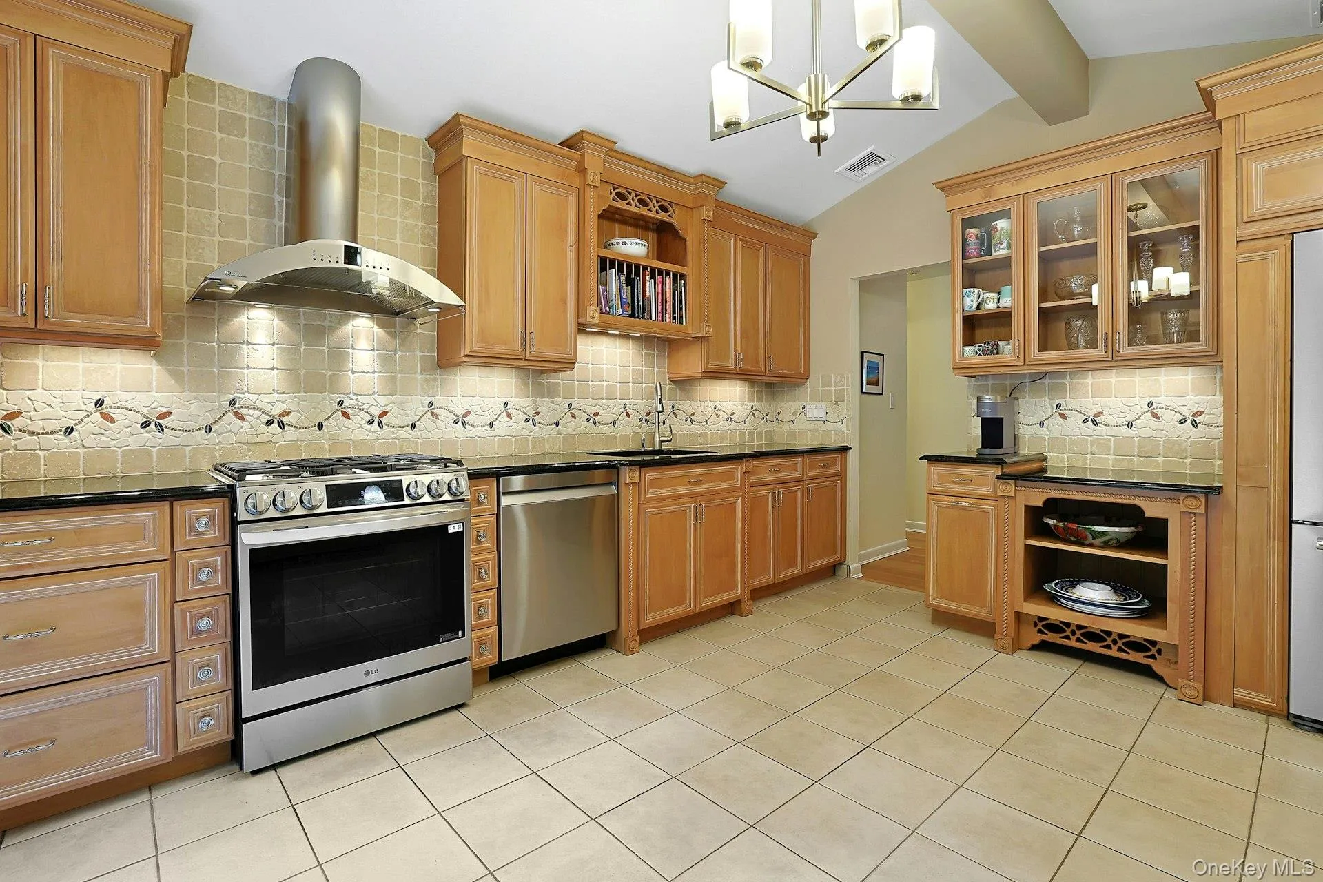 185 Lincoln Street, Orangetown, NY, 4 Bedrooms Bedrooms, 8 Rooms Rooms,2 BathroomsBathrooms,Residential,For Rent,Lincoln,0,1011998 185 Lincoln Street, Orangetown, NY, 4 Bedrooms Bedrooms, 8 Rooms Rooms,2 BathroomsBathrooms,Residential,For Rent,Lincoln,0,1011998
