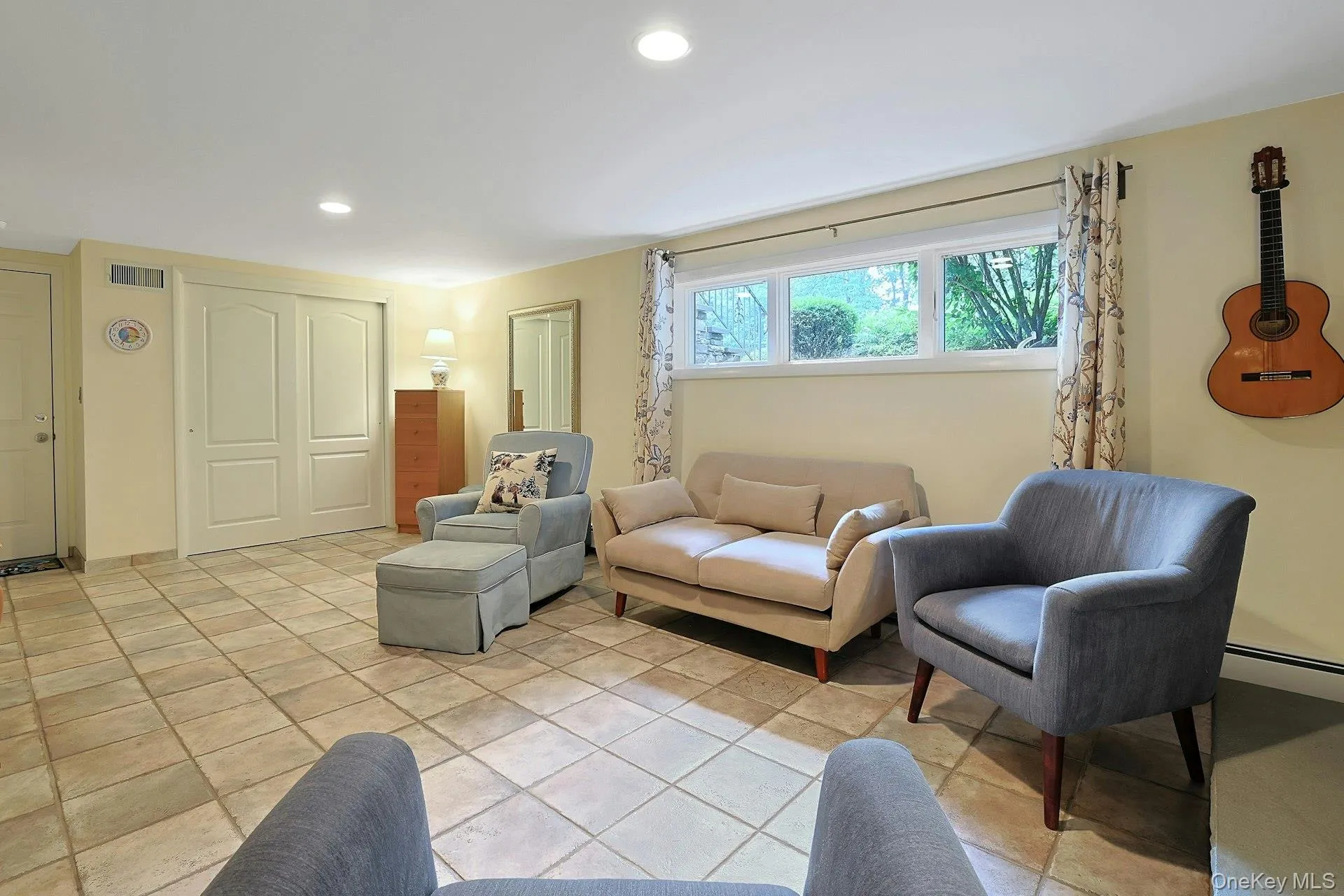 185 Lincoln Street, Orangetown, NY, 4 Bedrooms Bedrooms, 8 Rooms Rooms,2 BathroomsBathrooms,Residential,For Rent,Lincoln,0,1011998 185 Lincoln Street, Orangetown, NY, 4 Bedrooms Bedrooms, 8 Rooms Rooms,2 BathroomsBathrooms,Residential,For Rent,Lincoln,0,1011998