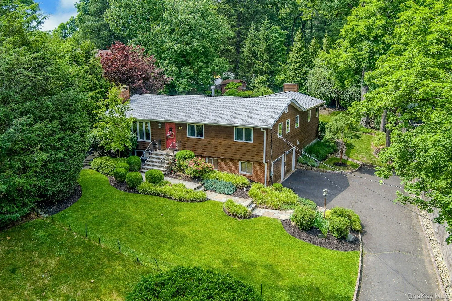 185 Lincoln Street, Orangetown, NY, 4 Bedrooms Bedrooms, 8 Rooms Rooms,2 BathroomsBathrooms,Residential,For Rent,Lincoln,0,1011998 185 Lincoln Street, Orangetown, NY, 4 Bedrooms Bedrooms, 8 Rooms Rooms,2 BathroomsBathrooms,Residential,For Rent,Lincoln,0,1011998