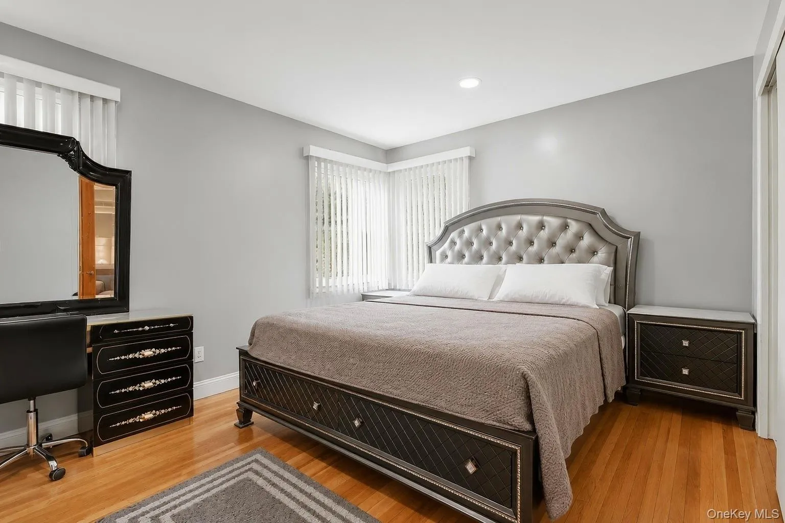 34 Fairdale Drive, Islip, NY, 5 Bedrooms Bedrooms, 9 Rooms Rooms,2 BathroomsBathrooms,Residential,For Rent,Fairdale,0,1012001 34 Fairdale Drive, Islip, NY, 5 Bedrooms Bedrooms, 9 Rooms Rooms,2 BathroomsBathrooms,Residential,For Rent,Fairdale,0,1012001