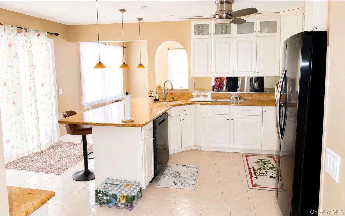 280 Park Avenue, North Hempstead, NY, 5 Bedrooms Bedrooms, 11 Rooms Rooms,3 BathroomsBathrooms,Residential,For Rent,Park,0,1012002 280 Park Avenue, North Hempstead, NY, 5 Bedrooms Bedrooms, 11 Rooms Rooms,3 BathroomsBathrooms,Residential,For Rent,Park,0,1012002