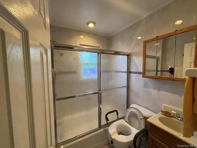 22 5th Street, Huntington, NY, 2 Bedrooms Bedrooms, 5 Rooms Rooms,1 BathroomBathrooms,Residential,For Rent,5th,0,1012003 22 5th Street, Huntington, NY, 2 Bedrooms Bedrooms, 5 Rooms Rooms,1 BathroomBathrooms,Residential,For Rent,5th,0,1012003
