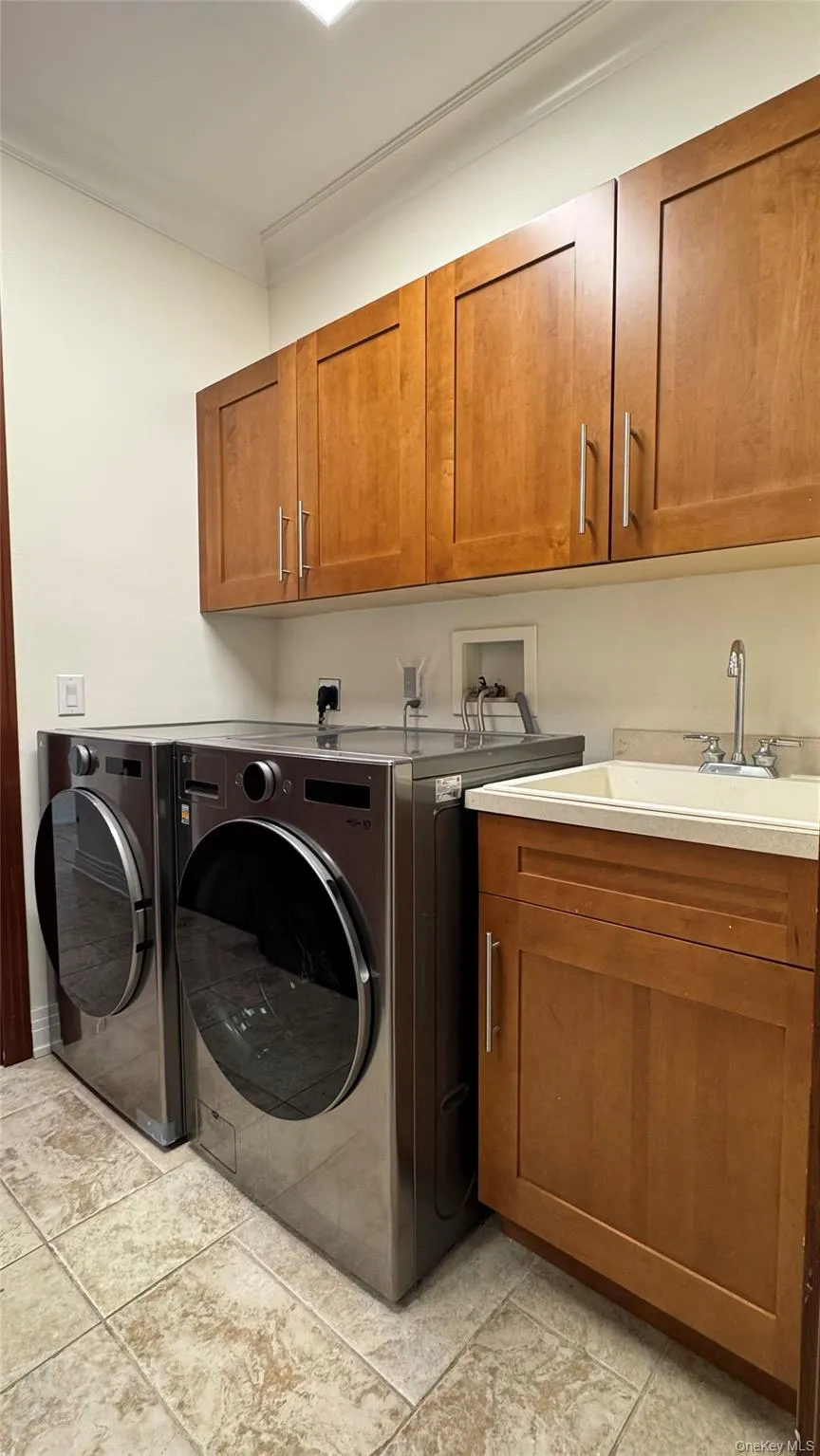 20 Kettlepond Road, Oyster Bay, NY, 4 Bedrooms Bedrooms, 8 Rooms Rooms,3 BathroomsBathrooms,Residential,For Rent,Kettlepond,0,1012006 20 Kettlepond Road, Oyster Bay, NY, 4 Bedrooms Bedrooms, 8 Rooms Rooms,3 BathroomsBathrooms,Residential,For Rent,Kettlepond,0,1012006