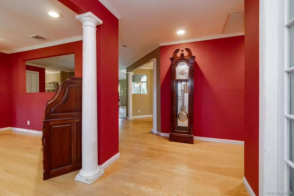 229 Alexander Avenue, Smithtown, NY, 4 Bedrooms Bedrooms, 8 Rooms Rooms,2 BathroomsBathrooms,Residential,For Rent,Alexander,0,KEY1012015 229 Alexander Avenue, Smithtown, NY, 4 Bedrooms Bedrooms, 8 Rooms Rooms,2 BathroomsBathrooms,Residential,For Rent,Alexander,0,KEY1012015