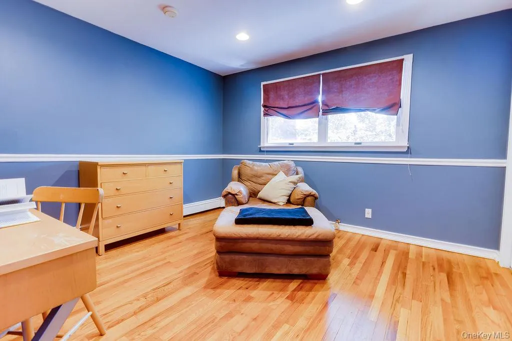229 Alexander Avenue, Smithtown, NY, 4 Bedrooms Bedrooms, 8 Rooms Rooms,2 BathroomsBathrooms,Residential,For Rent,Alexander,0,KEY1012015 229 Alexander Avenue, Smithtown, NY, 4 Bedrooms Bedrooms, 8 Rooms Rooms,2 BathroomsBathrooms,Residential,For Rent,Alexander,0,KEY1012015