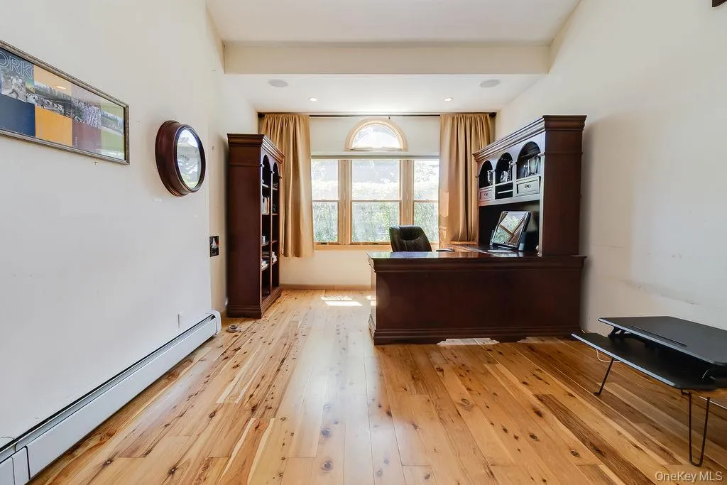 229 Alexander Avenue, Smithtown, NY, 4 Bedrooms Bedrooms, 8 Rooms Rooms,2 BathroomsBathrooms,Residential,For Rent,Alexander,0,KEY1012015 229 Alexander Avenue, Smithtown, NY, 4 Bedrooms Bedrooms, 8 Rooms Rooms,2 BathroomsBathrooms,Residential,For Rent,Alexander,0,KEY1012015