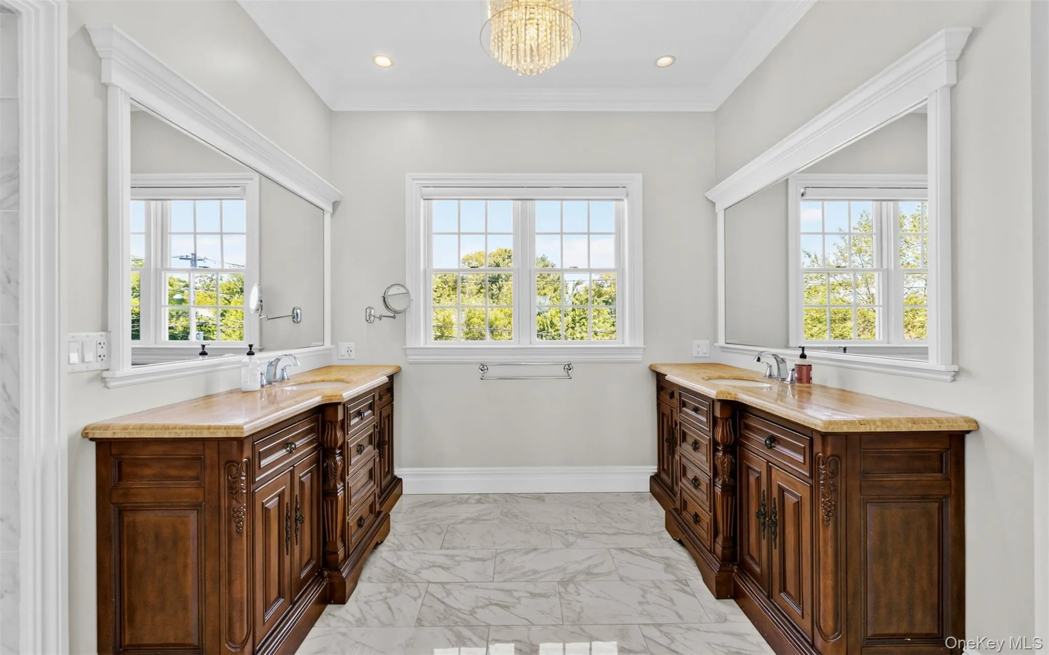 10 Magoun Road, Islip, NY, 4 Bedrooms Bedrooms, 10 Rooms Rooms,4 BathroomsBathrooms,Residential,For Rent,Magoun,0,1012016 10 Magoun Road, Islip, NY, 4 Bedrooms Bedrooms, 10 Rooms Rooms,4 BathroomsBathrooms,Residential,For Rent,Magoun,0,1012016