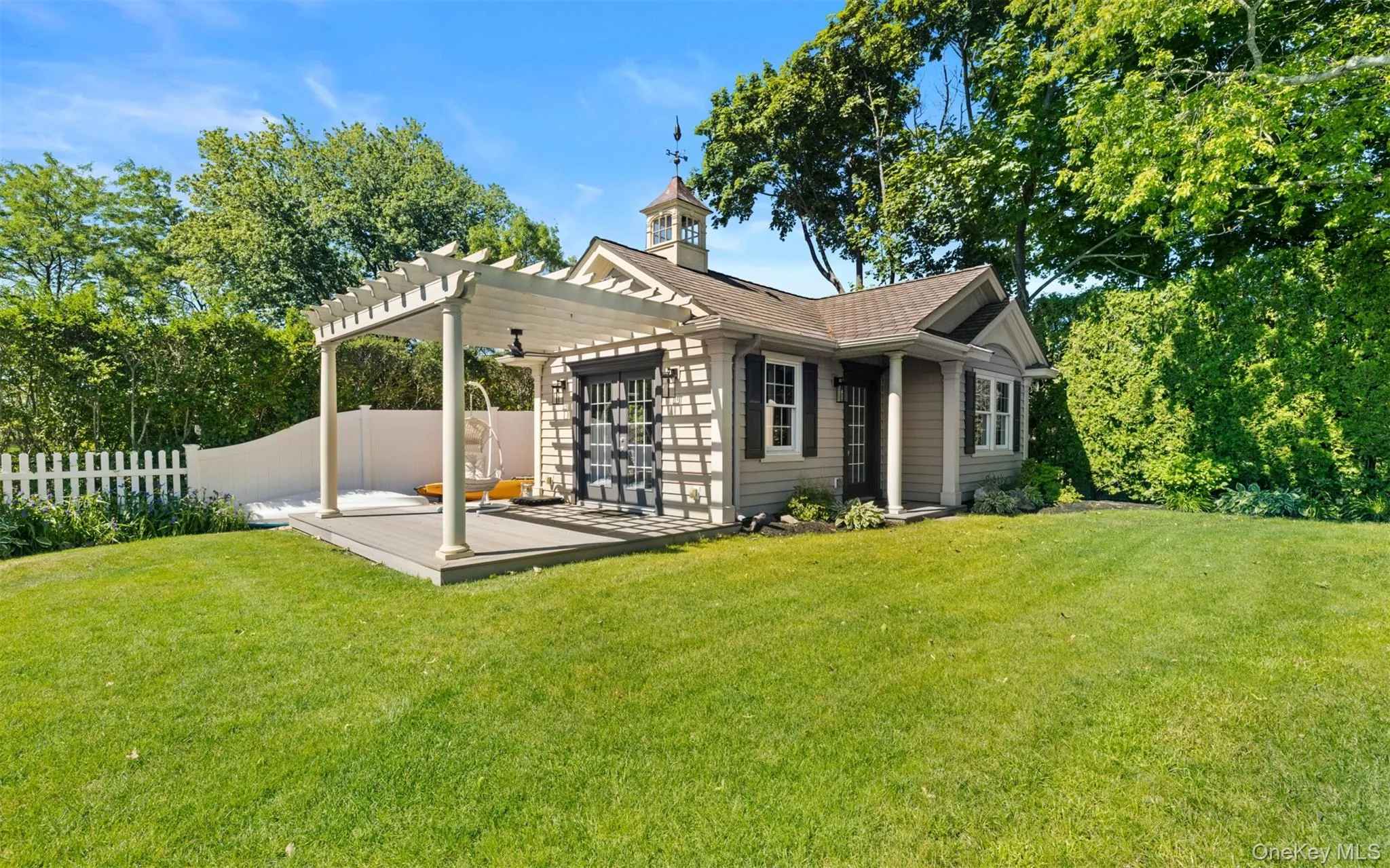 10 Magoun Road, Islip, NY, 4 Bedrooms Bedrooms, 10 Rooms Rooms,4 BathroomsBathrooms,Residential,For Rent,Magoun,0,1012016 10 Magoun Road, Islip, NY, 4 Bedrooms Bedrooms, 10 Rooms Rooms,4 BathroomsBathrooms,Residential,For Rent,Magoun,0,1012016