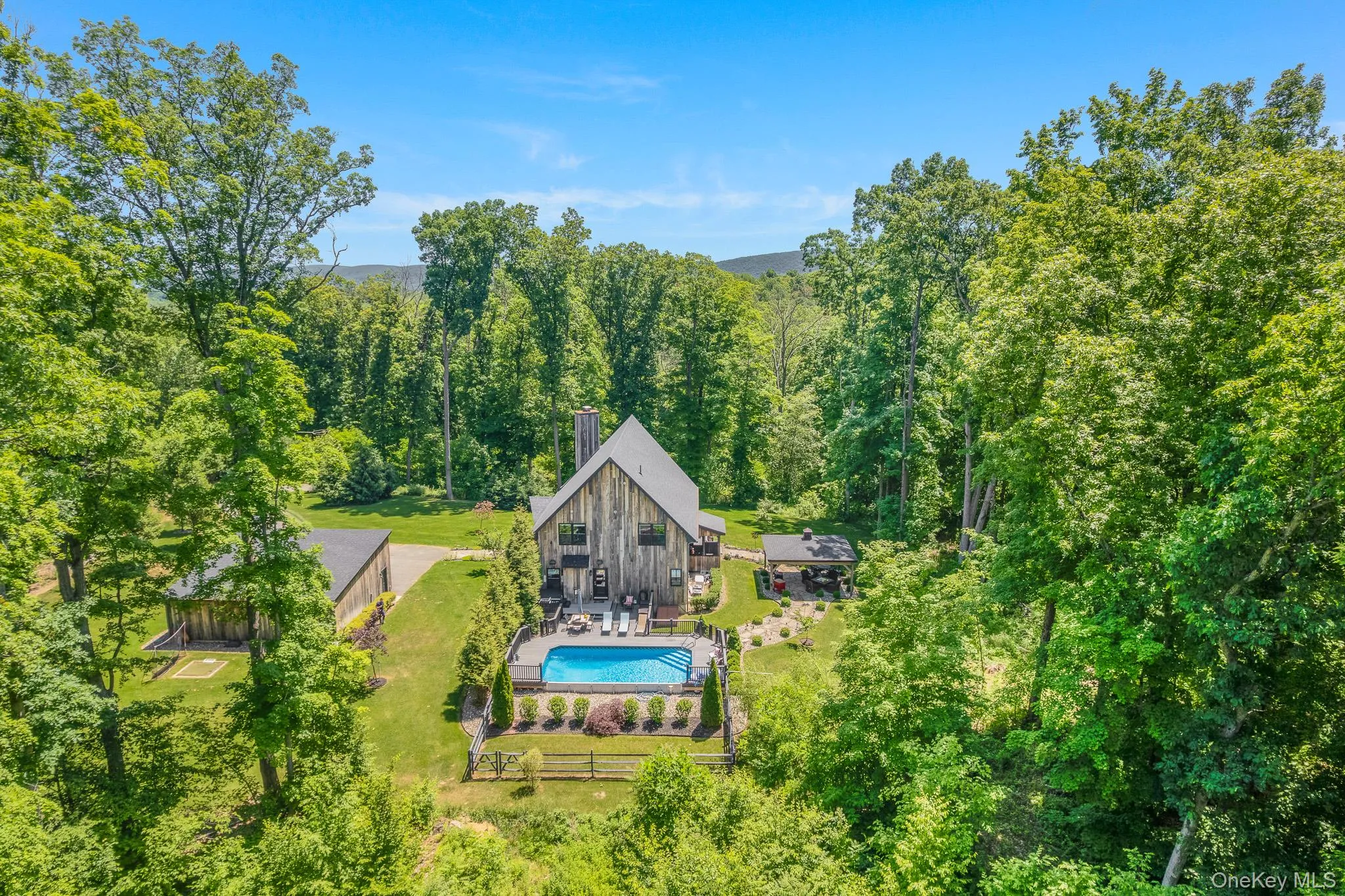 62 Flower Road, East Fishkill, NY, 3 Bedrooms Bedrooms, 10 Rooms Rooms,2 BathroomsBathrooms,Residential,For Rent,Flower,0,1012017 62 Flower Road, East Fishkill, NY, 3 Bedrooms Bedrooms, 10 Rooms Rooms,2 BathroomsBathrooms,Residential,For Rent,Flower,0,1012017
