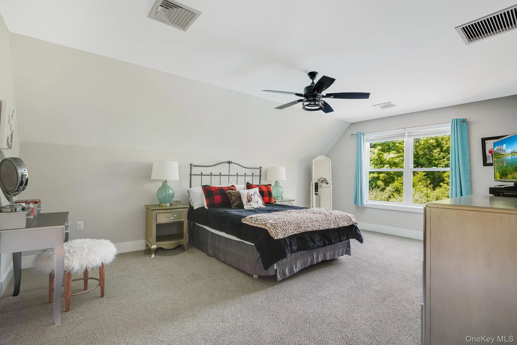 62 Flower Road, East Fishkill, NY, 3 Bedrooms Bedrooms, 10 Rooms Rooms,2 BathroomsBathrooms,Residential,For Rent,Flower,0,1012017 62 Flower Road, East Fishkill, NY, 3 Bedrooms Bedrooms, 10 Rooms Rooms,2 BathroomsBathrooms,Residential,For Rent,Flower,0,1012017