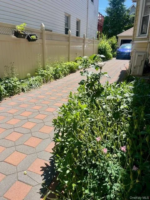 8424 109th Street, New York, NY, 5 Bedrooms Bedrooms, 8 Rooms Rooms,3 BathroomsBathrooms,Residential,For Rent,109th,0,1012018 8424 109th Street, New York, NY, 5 Bedrooms Bedrooms, 8 Rooms Rooms,3 BathroomsBathrooms,Residential,For Rent,109th,0,1012018