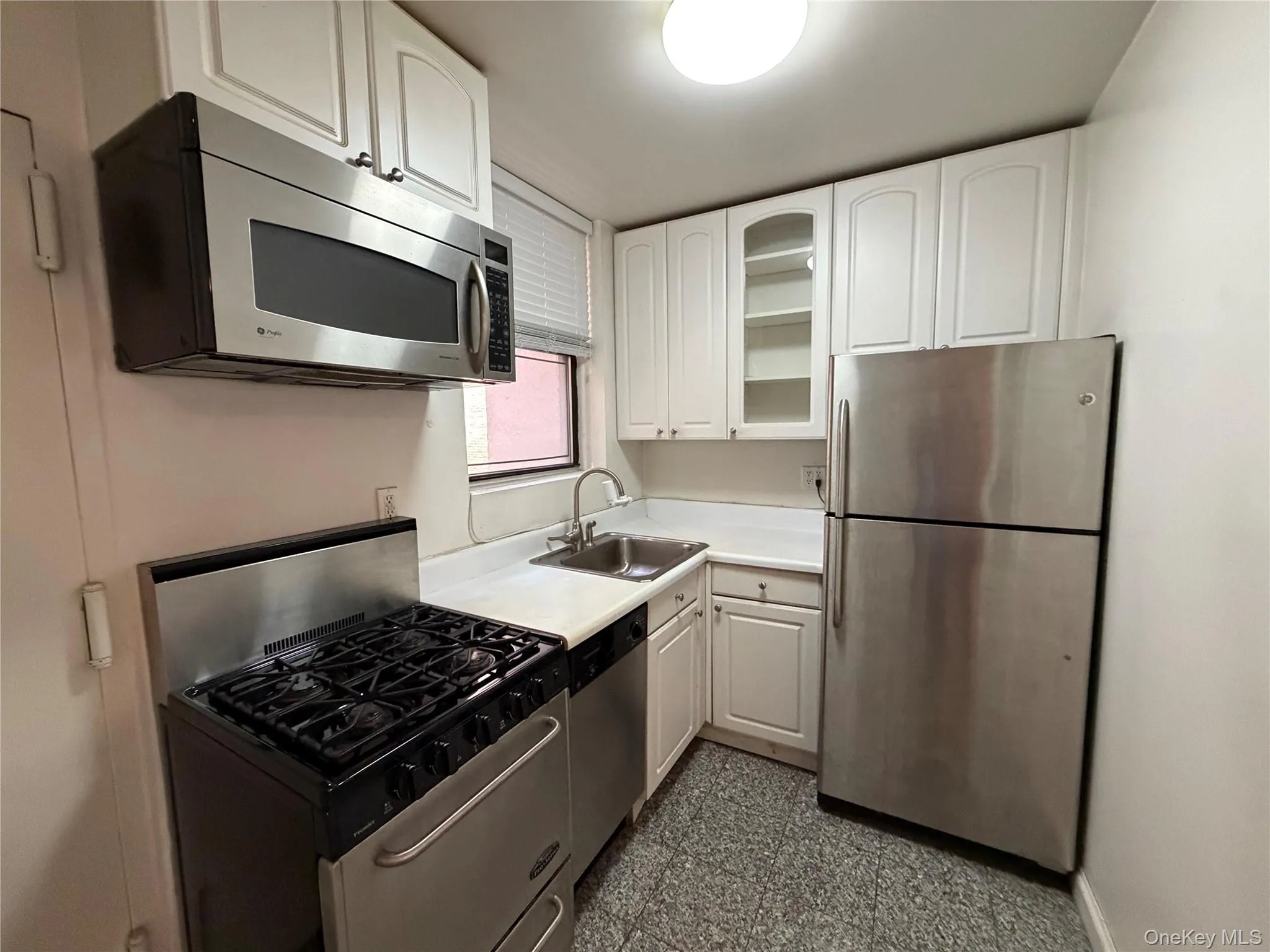 142 49th Street, New York, NY, 1 Bedroom Bedrooms, 3 Rooms Rooms,1 BathroomBathrooms,Residential,For Rent,49th,0,1012019 142 49th Street, New York, NY, 1 Bedroom Bedrooms, 3 Rooms Rooms,1 BathroomBathrooms,Residential,For Rent,49th,0,1012019