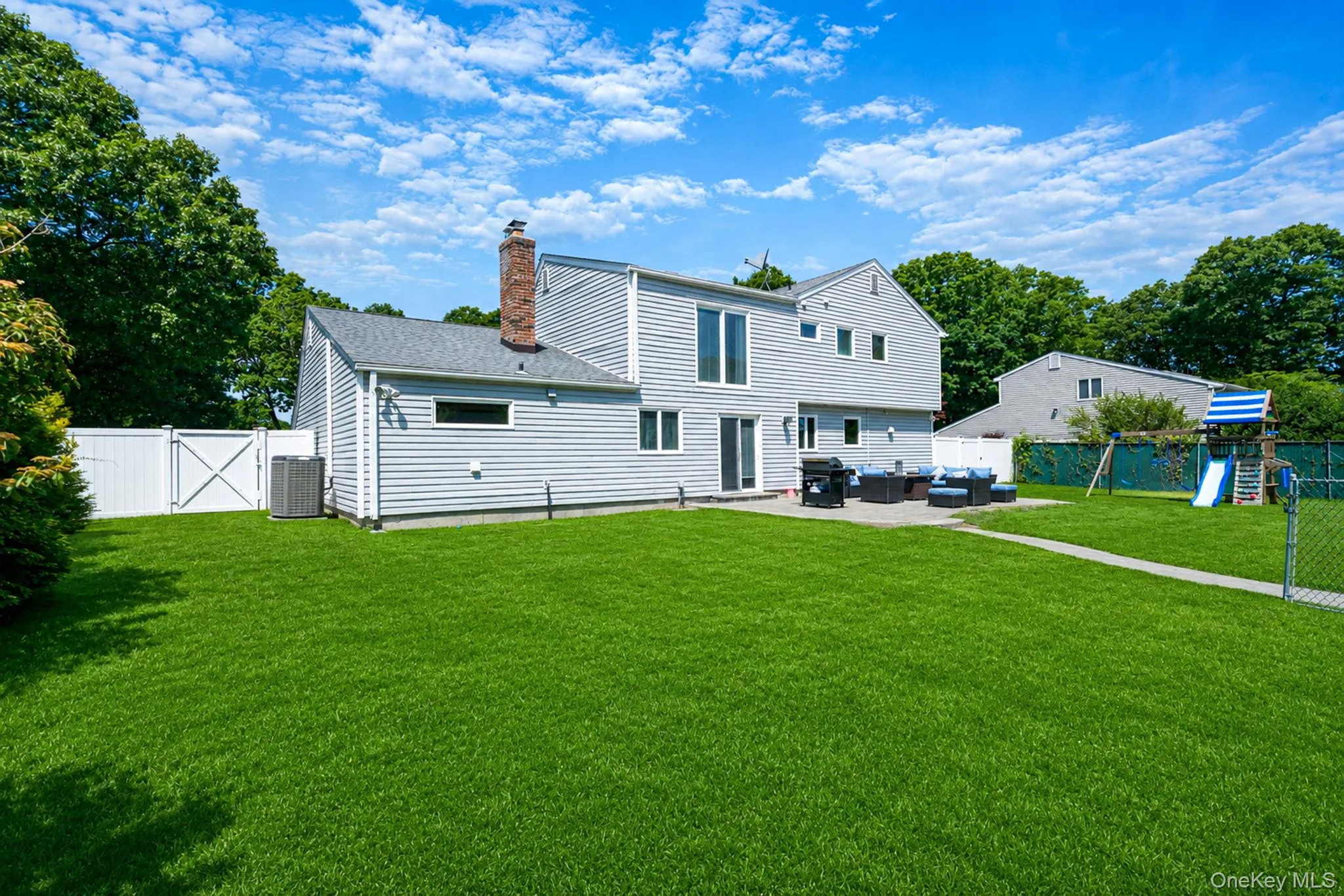 5 Priscilla Avenue, Brookhaven, NY, 4 Bedrooms Bedrooms, 9 Rooms Rooms,2 BathroomsBathrooms,Residential,For Rent,Priscilla,0,1012020 5 Priscilla Avenue, Brookhaven, NY, 4 Bedrooms Bedrooms, 9 Rooms Rooms,2 BathroomsBathrooms,Residential,For Rent,Priscilla,0,1012020