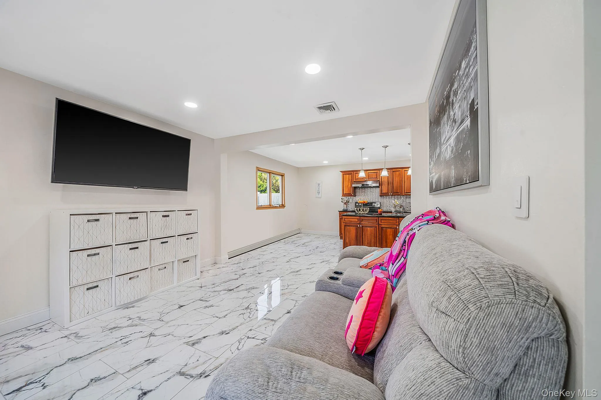 5 Priscilla Avenue, Brookhaven, NY, 4 Bedrooms Bedrooms, 9 Rooms Rooms,2 BathroomsBathrooms,Residential,For Rent,Priscilla,0,1012020 5 Priscilla Avenue, Brookhaven, NY, 4 Bedrooms Bedrooms, 9 Rooms Rooms,2 BathroomsBathrooms,Residential,For Rent,Priscilla,0,1012020