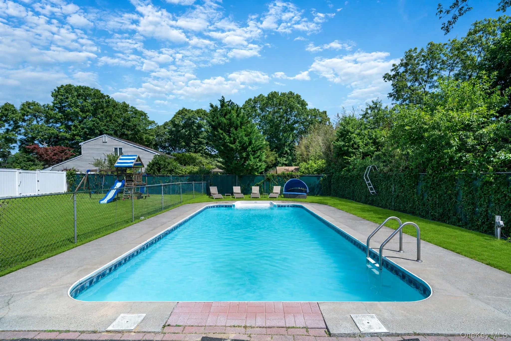 5 Priscilla Avenue, Brookhaven, NY, 4 Bedrooms Bedrooms, 9 Rooms Rooms,2 BathroomsBathrooms,Residential,For Rent,Priscilla,0,1012020 5 Priscilla Avenue, Brookhaven, NY, 4 Bedrooms Bedrooms, 9 Rooms Rooms,2 BathroomsBathrooms,Residential,For Rent,Priscilla,0,1012020