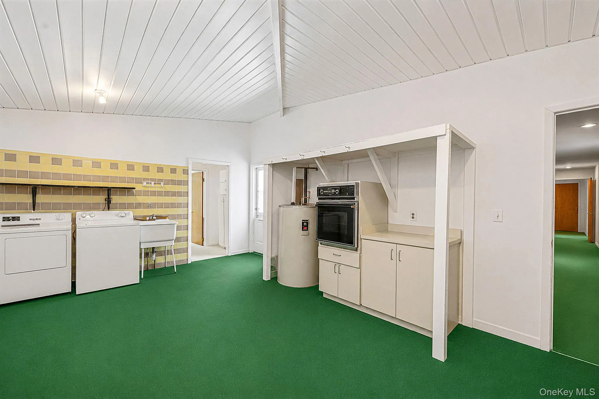 1520 Meday Avenue, Southold, NY, 5 Bedrooms Bedrooms, 9 Rooms Rooms,4 BathroomsBathrooms,Residential,For Rent,Meday,0,1012027 1520 Meday Avenue, Southold, NY, 5 Bedrooms Bedrooms, 9 Rooms Rooms,4 BathroomsBathrooms,Residential,For Rent,Meday,0,1012027