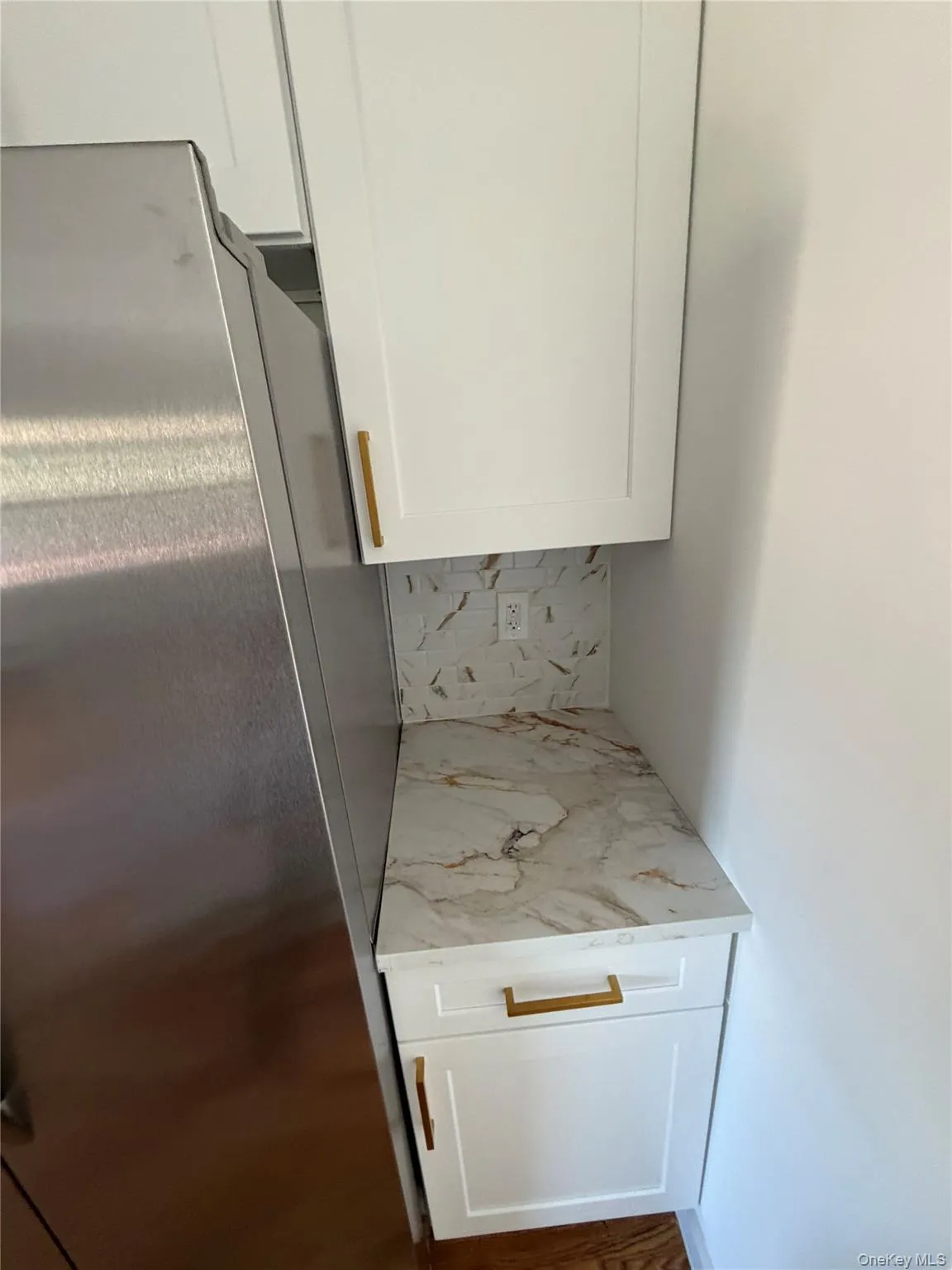 15053 115th Drive, New York, NY, 2 Bedrooms Bedrooms, 4 Rooms Rooms,1 BathroomBathrooms,Residential Lease,For Rent,115th,0,1012029 15053 115th Drive, New York, NY, 2 Bedrooms Bedrooms, 4 Rooms Rooms,1 BathroomBathrooms,Residential Lease,For Rent,115th,0,1012029