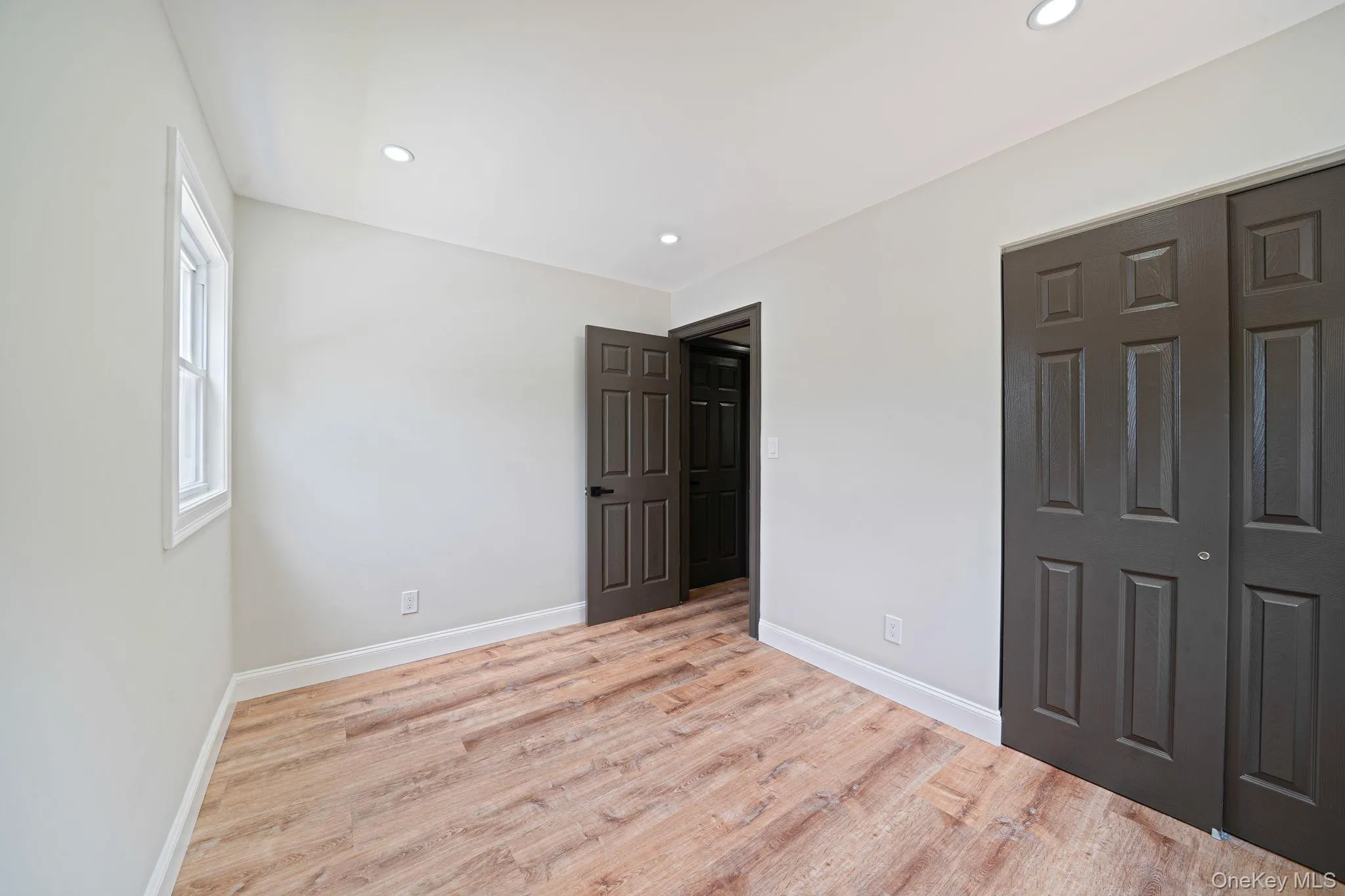 130 Greenbelt Parkway, Islip, NY, 4 Bedrooms Bedrooms, 8 Rooms Rooms,2 BathroomsBathrooms,Residential,For Rent,Greenbelt,0,KEY1012030 130 Greenbelt Parkway, Islip, NY, 4 Bedrooms Bedrooms, 8 Rooms Rooms,2 BathroomsBathrooms,Residential,For Rent,Greenbelt,0,KEY1012030