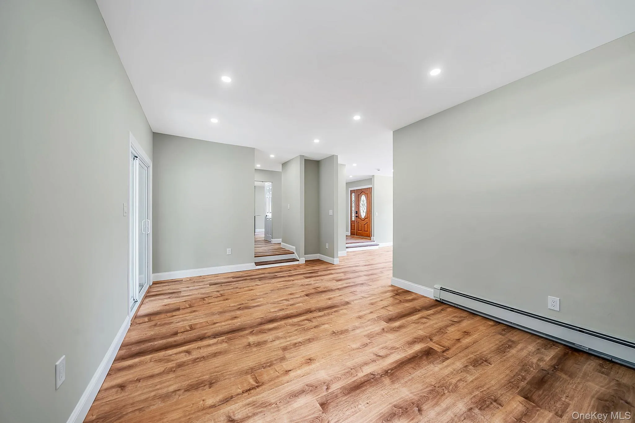 130 Greenbelt Parkway, Islip, NY, 4 Bedrooms Bedrooms, 8 Rooms Rooms,2 BathroomsBathrooms,Residential,For Rent,Greenbelt,0,KEY1012030 130 Greenbelt Parkway, Islip, NY, 4 Bedrooms Bedrooms, 8 Rooms Rooms,2 BathroomsBathrooms,Residential,For Rent,Greenbelt,0,KEY1012030