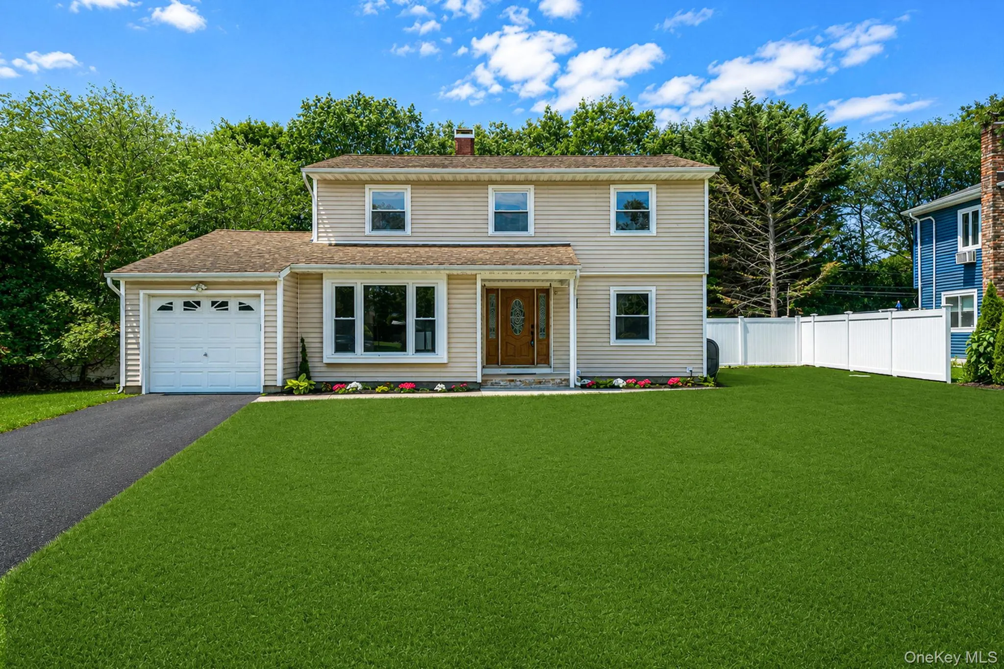 130 Greenbelt Parkway, Islip, NY, 4 Bedrooms Bedrooms, 8 Rooms Rooms,2 BathroomsBathrooms,Residential,For Rent,Greenbelt,0,1012030 130 Greenbelt Parkway, Islip, NY, 4 Bedrooms Bedrooms, 8 Rooms Rooms,2 BathroomsBathrooms,Residential,For Rent,Greenbelt,0,1012030