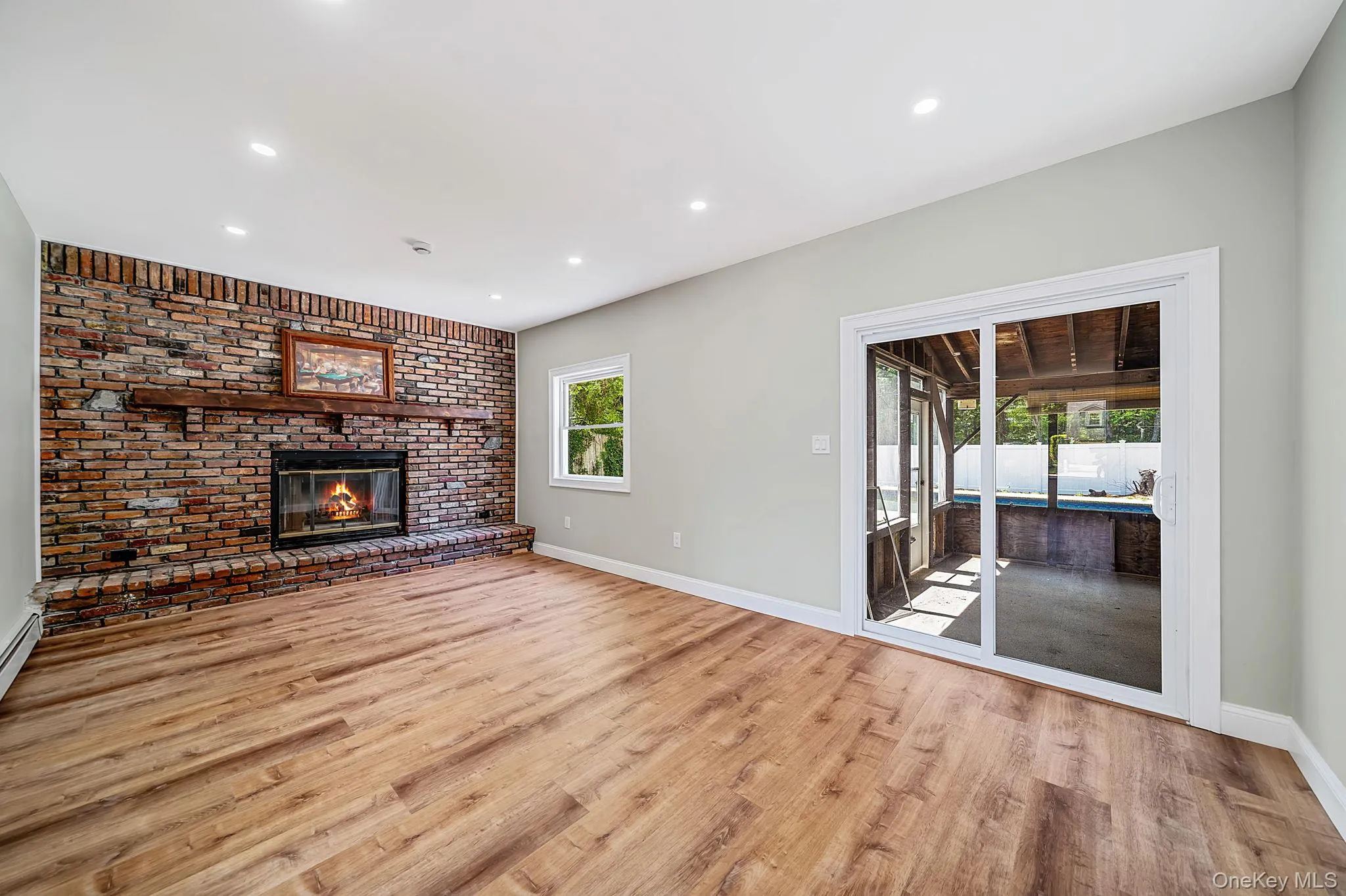 130 Greenbelt Parkway, Islip, NY, 4 Bedrooms Bedrooms, 8 Rooms Rooms,2 BathroomsBathrooms,Residential,For Rent,Greenbelt,0,KEY1012030 130 Greenbelt Parkway, Islip, NY, 4 Bedrooms Bedrooms, 8 Rooms Rooms,2 BathroomsBathrooms,Residential,For Rent,Greenbelt,0,KEY1012030