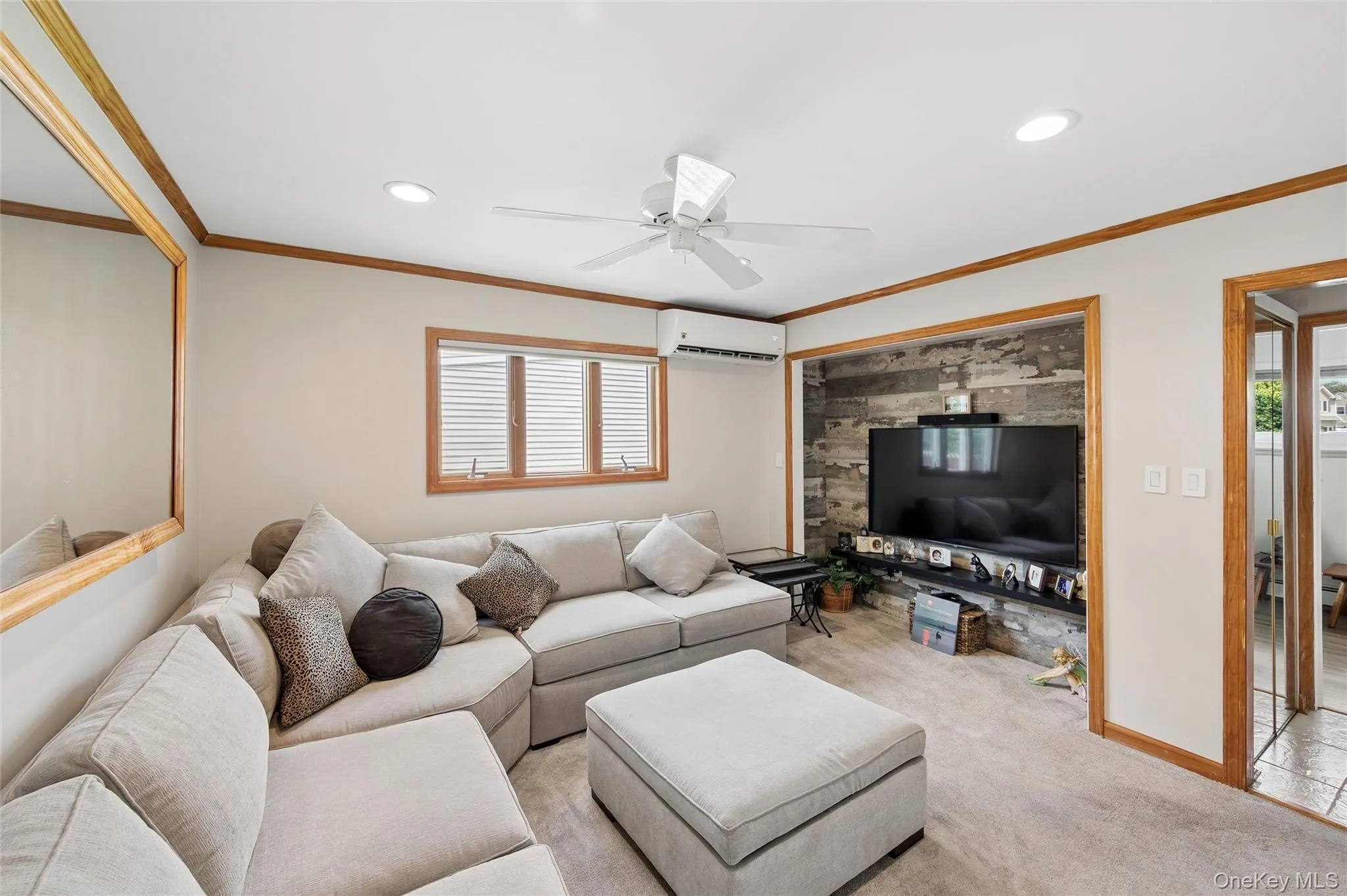32 Carriage Lane, Hempstead, NY, 4 Bedrooms Bedrooms, 8 Rooms Rooms,3 BathroomsBathrooms,Residential,For Rent,Carriage,0,1012035 32 Carriage Lane, Hempstead, NY, 4 Bedrooms Bedrooms, 8 Rooms Rooms,3 BathroomsBathrooms,Residential,For Rent,Carriage,0,1012035
