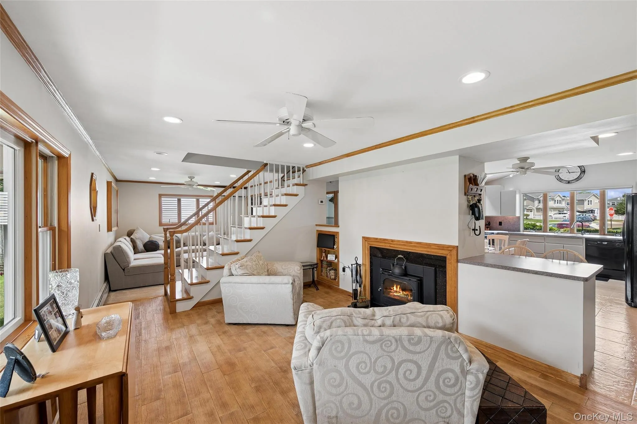 32 Carriage Lane, Hempstead, NY, 4 Bedrooms Bedrooms, 8 Rooms Rooms,3 BathroomsBathrooms,Residential,For Rent,Carriage,0,1012035 32 Carriage Lane, Hempstead, NY, 4 Bedrooms Bedrooms, 8 Rooms Rooms,3 BathroomsBathrooms,Residential,For Rent,Carriage,0,1012035