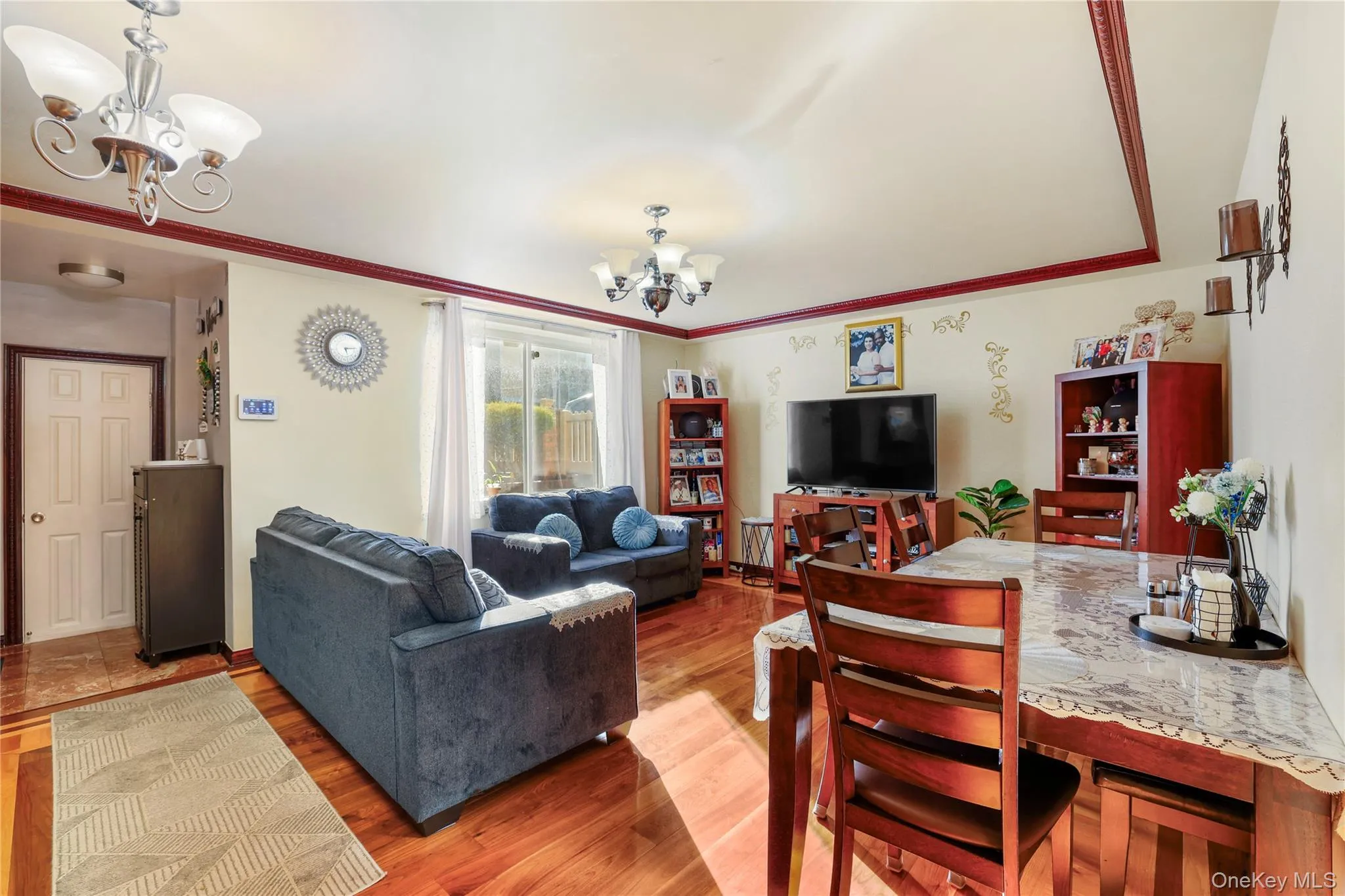 71-37 70 Street, New York, NY, 3 Bedrooms Bedrooms, 7 Rooms Rooms,1 BathroomBathrooms,Residential,For Rent,70,0,1012037 71-37 70 Street, New York, NY, 3 Bedrooms Bedrooms, 7 Rooms Rooms,1 BathroomBathrooms,Residential,For Rent,70,0,1012037