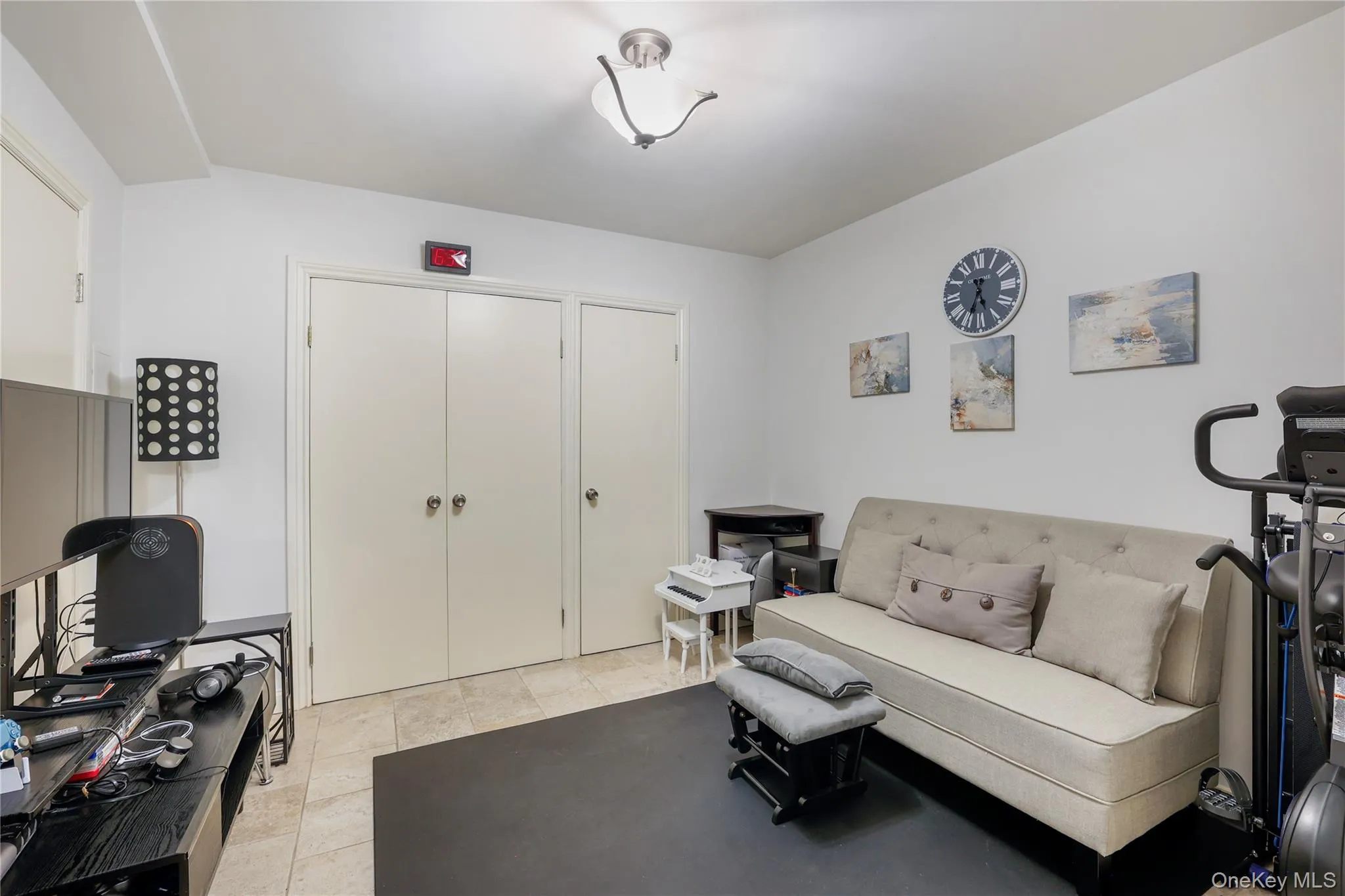 71-37 70 Street, New York, NY, 3 Bedrooms Bedrooms, 7 Rooms Rooms,1 BathroomBathrooms,Residential,For Rent,70,0,1012037 71-37 70 Street, New York, NY, 3 Bedrooms Bedrooms, 7 Rooms Rooms,1 BathroomBathrooms,Residential,For Rent,70,0,1012037