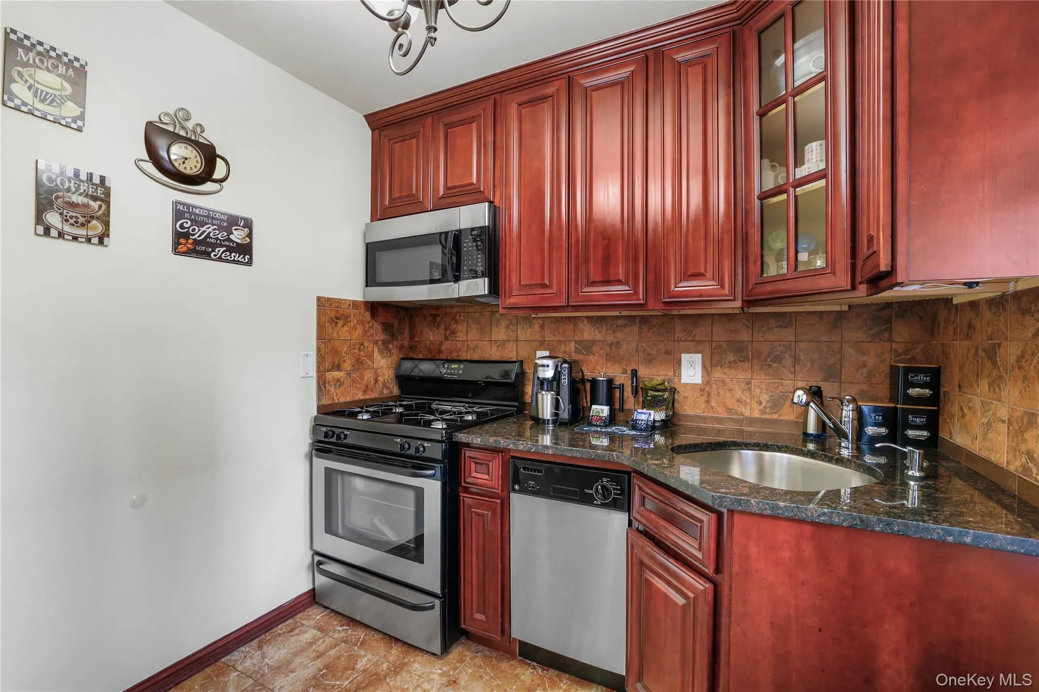 71-37 70 Street, New York, NY, 3 Bedrooms Bedrooms, 7 Rooms Rooms,1 BathroomBathrooms,Residential,For Rent,70,0,1012037 71-37 70 Street, New York, NY, 3 Bedrooms Bedrooms, 7 Rooms Rooms,1 BathroomBathrooms,Residential,For Rent,70,0,1012037