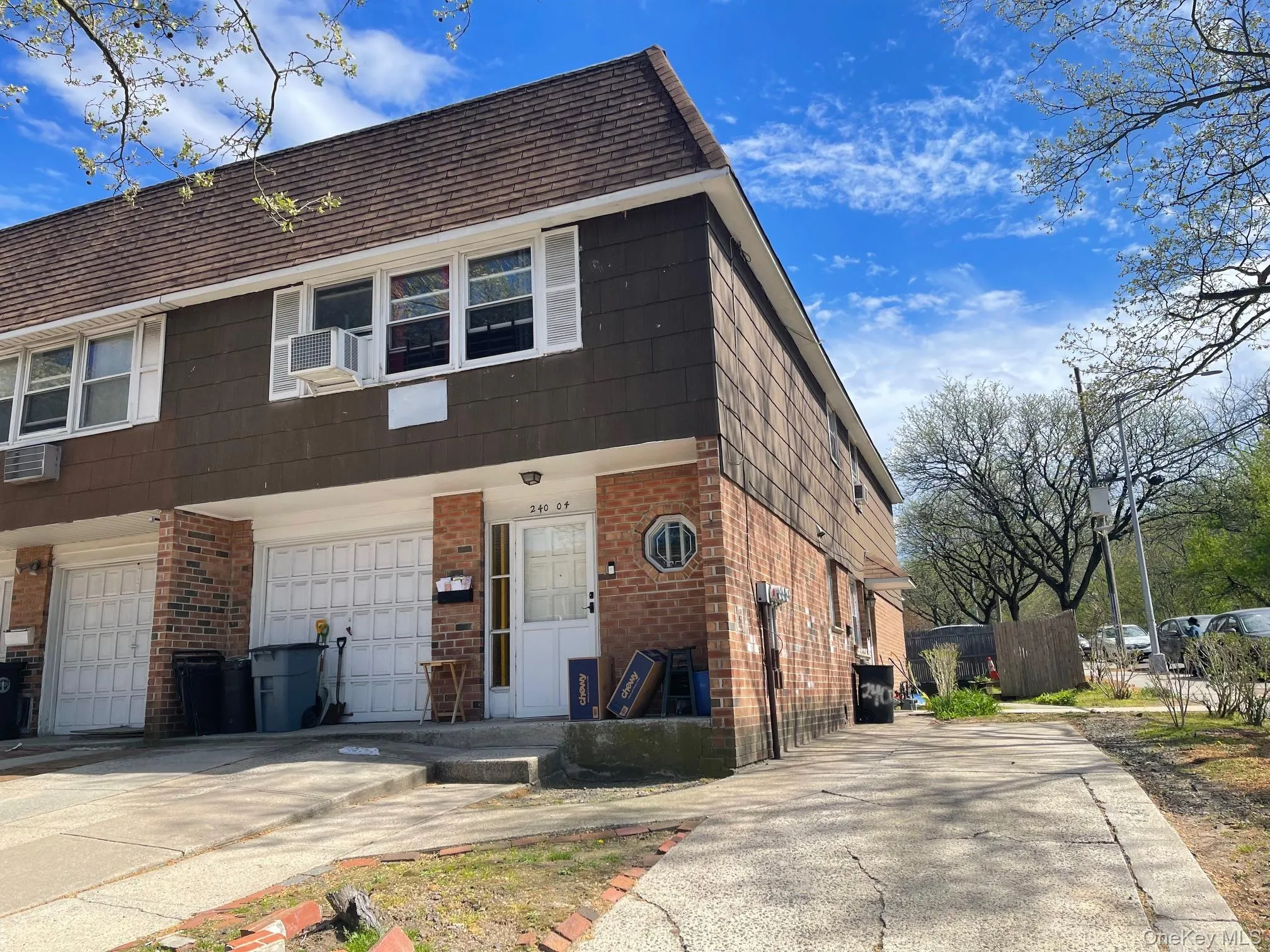 240-04 68th Avenue, New York, NY, 6 Bedrooms Bedrooms, 12 Rooms Rooms,4 BathroomsBathrooms,Residential,For Rent,68th,0,1012038 240-04 68th Avenue, New York, NY, 6 Bedrooms Bedrooms, 12 Rooms Rooms,4 BathroomsBathrooms,Residential,For Rent,68th,0,1012038