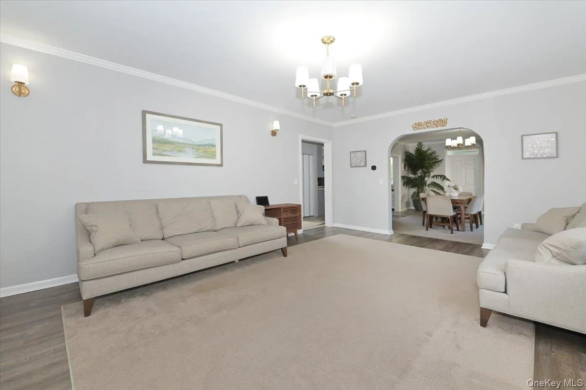36 Barwick Street, Hempstead, NY, 4 Bedrooms Bedrooms, 10 Rooms Rooms,3 BathroomsBathrooms,Residential,For Rent,Barwick,0,1012042 36 Barwick Street, Hempstead, NY, 4 Bedrooms Bedrooms, 10 Rooms Rooms,3 BathroomsBathrooms,Residential,For Rent,Barwick,0,1012042